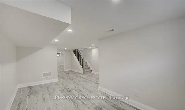 Additional image 6 of 42 Madison Ave