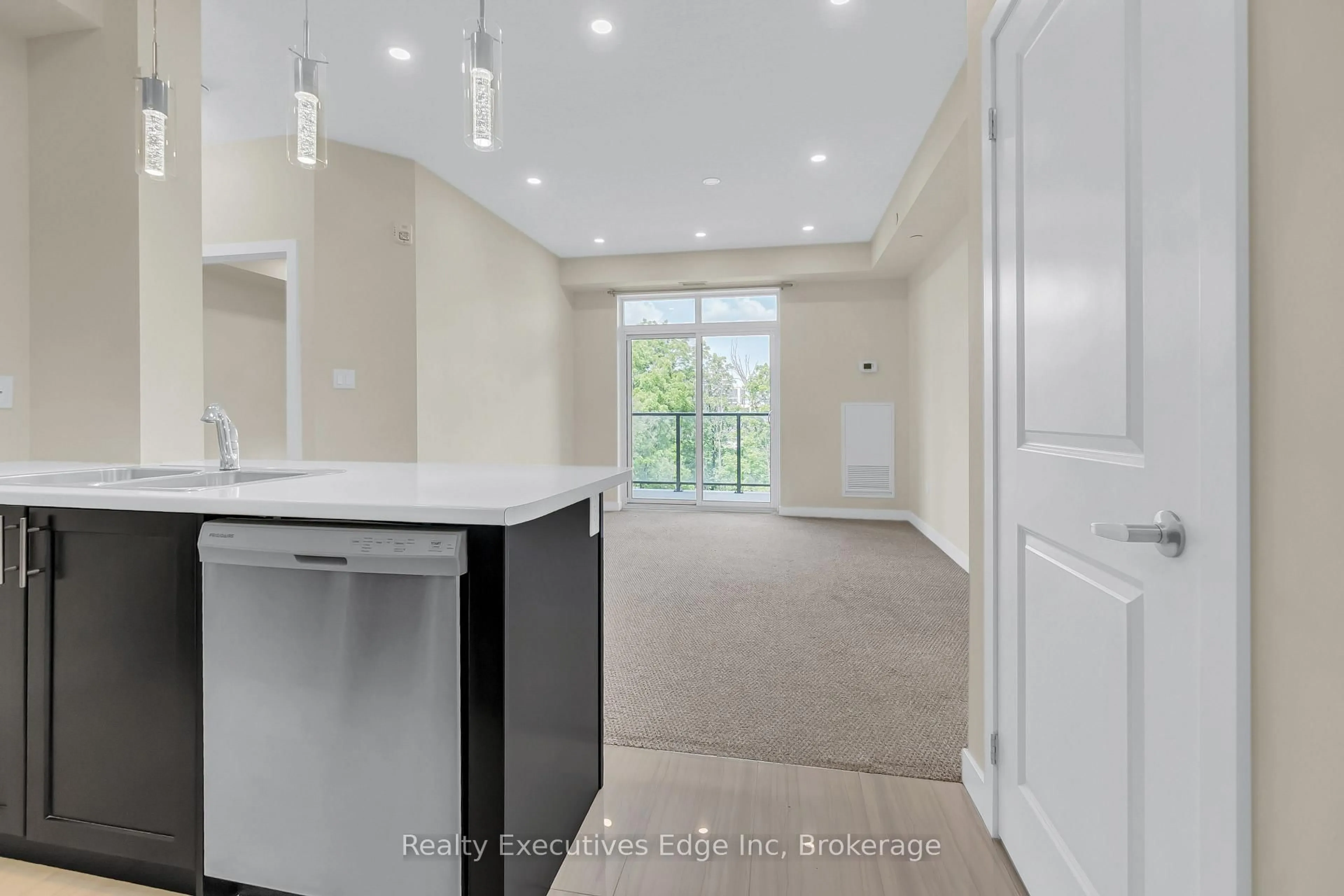 Unknown for 125 Shoreview Pl #416, Hamilton Ontario L8E 0K3