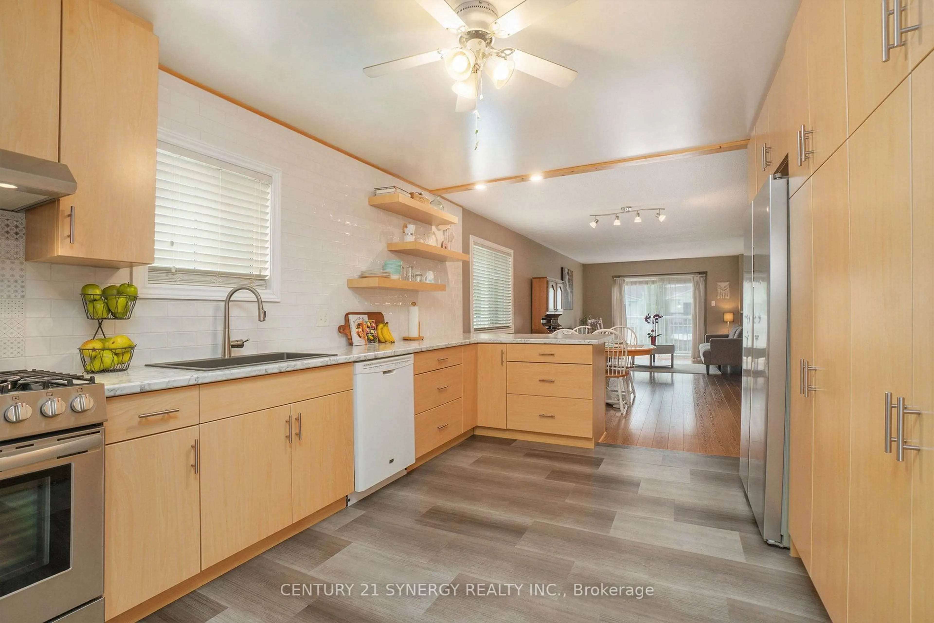 Open concept kitchen, ceramic/tile floor for 78 Merrick St, Smiths Falls Ontario K7A 4R6