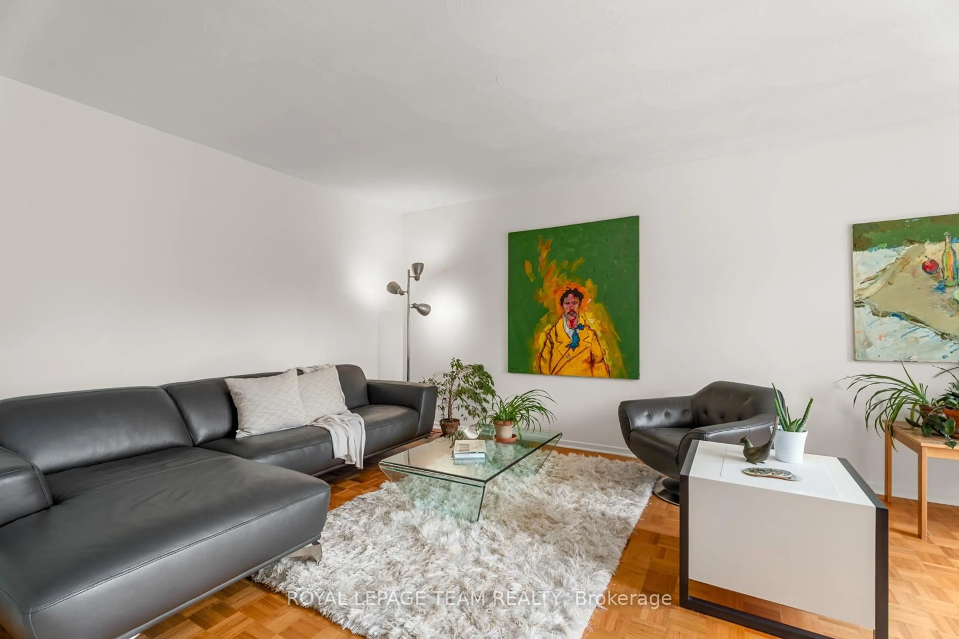 Living room with furniture, unknown for 37 Amberwood Cres, Ottawa Ontario K2E 7C1