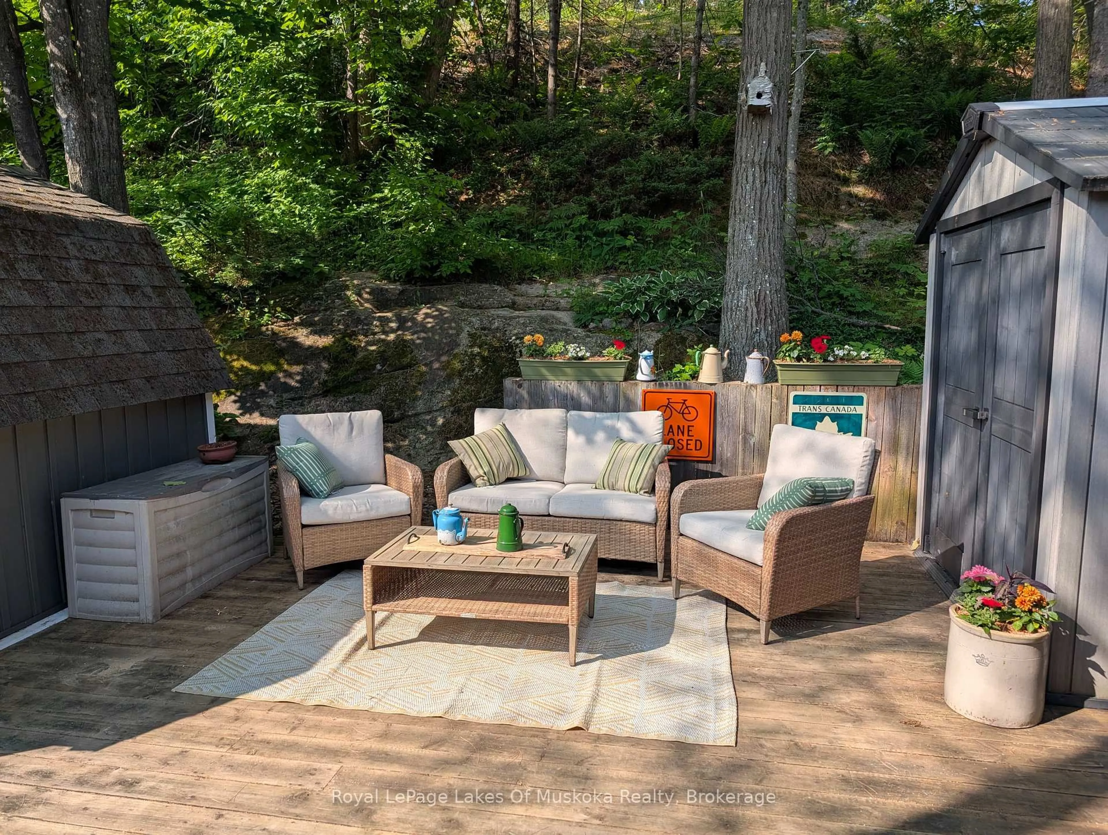 Patio, water/lake/river/ocean view for 1007 Racoon Rd #48, Gravenhurst Ontario P1P 1R1