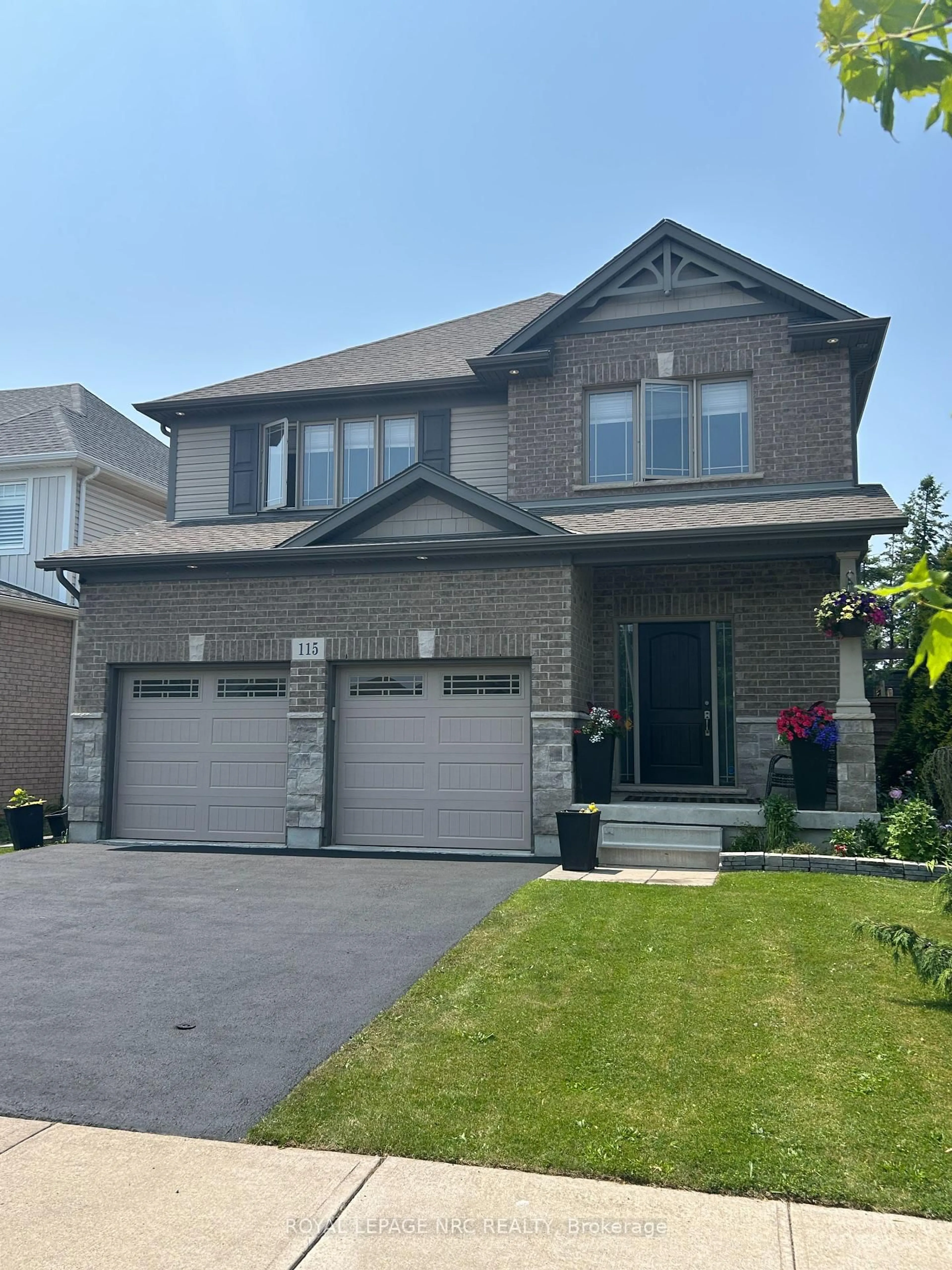 Home with brick exterior material, street for 115 TULIPTREE Rd, Thorold Ontario L2V 0A5