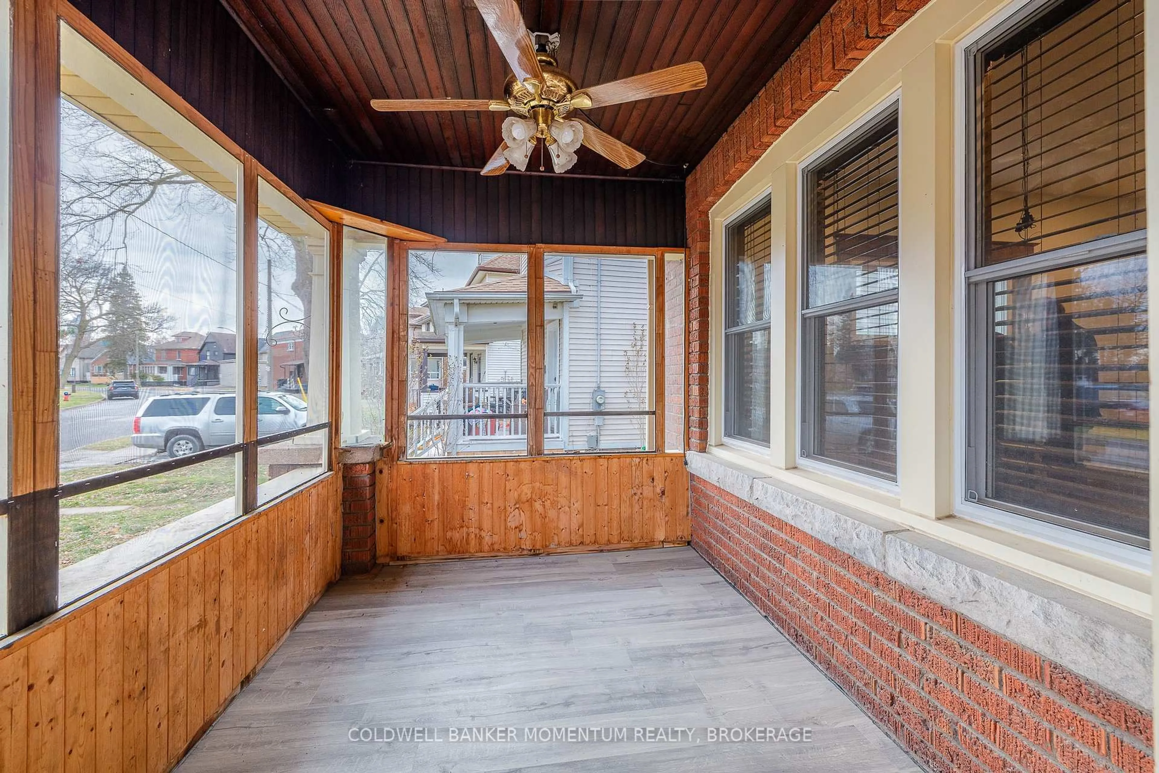 Patio, street for 4759 EPWORTH Circ, Niagara Falls Ontario L2E 1E1