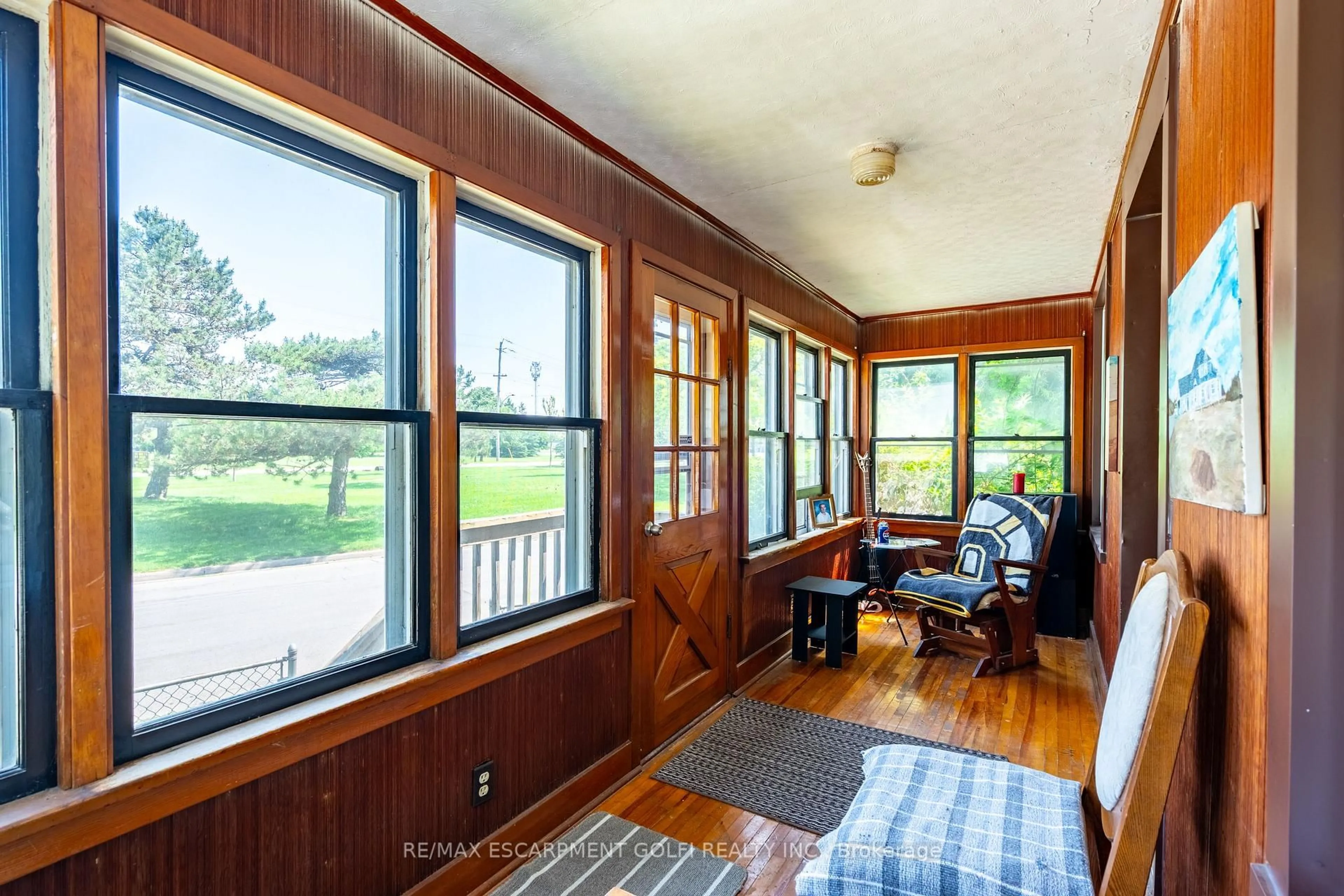 Unknown for 1024 RAILROAD Ave, Welland Ontario L3B 5G2