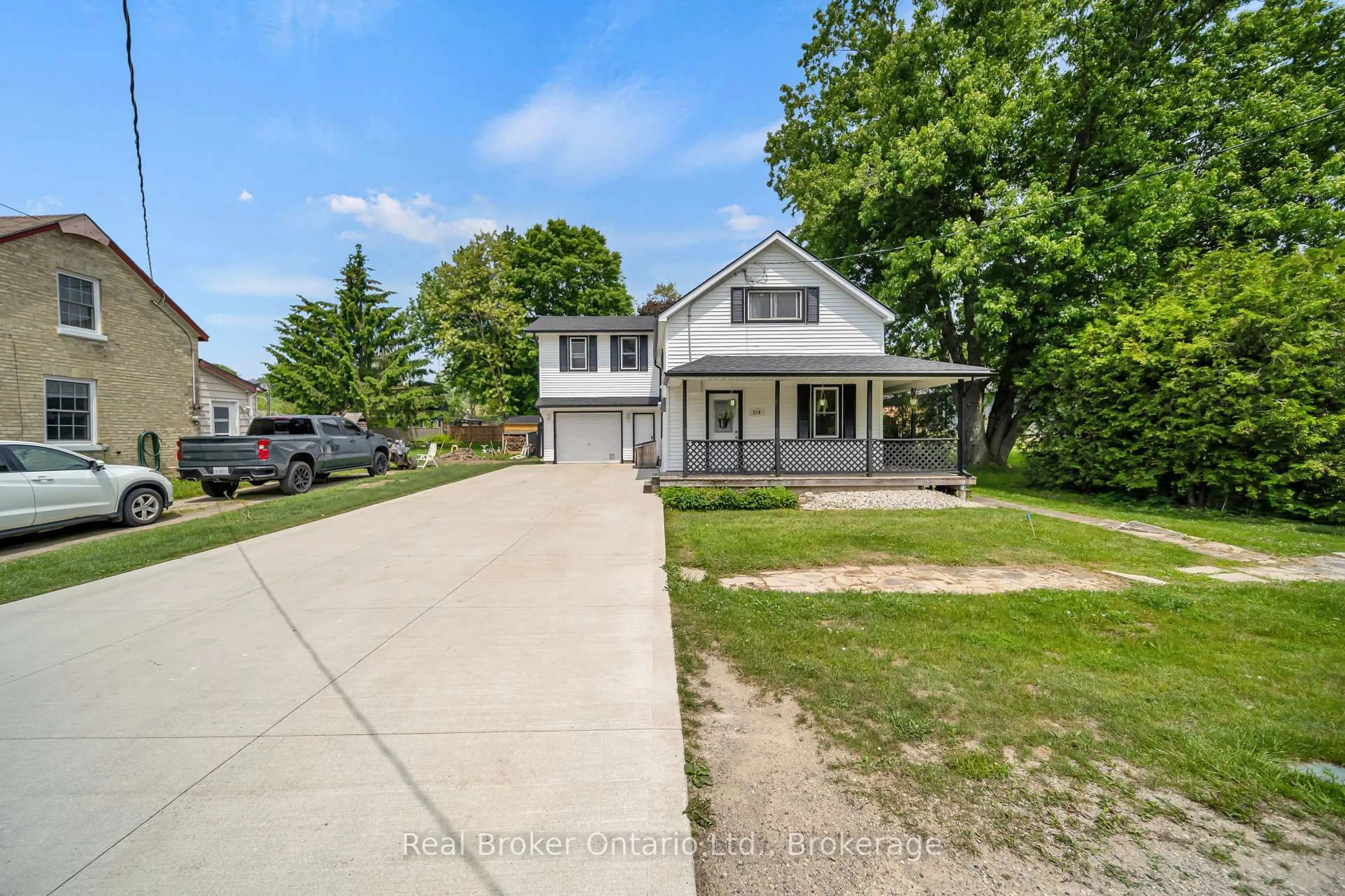 A pic from outside/outdoor area/front of a property/back of a property/a pic from drone, street for 218 Cambridge St, Arran-Elderslie Ontario N0G 2N0