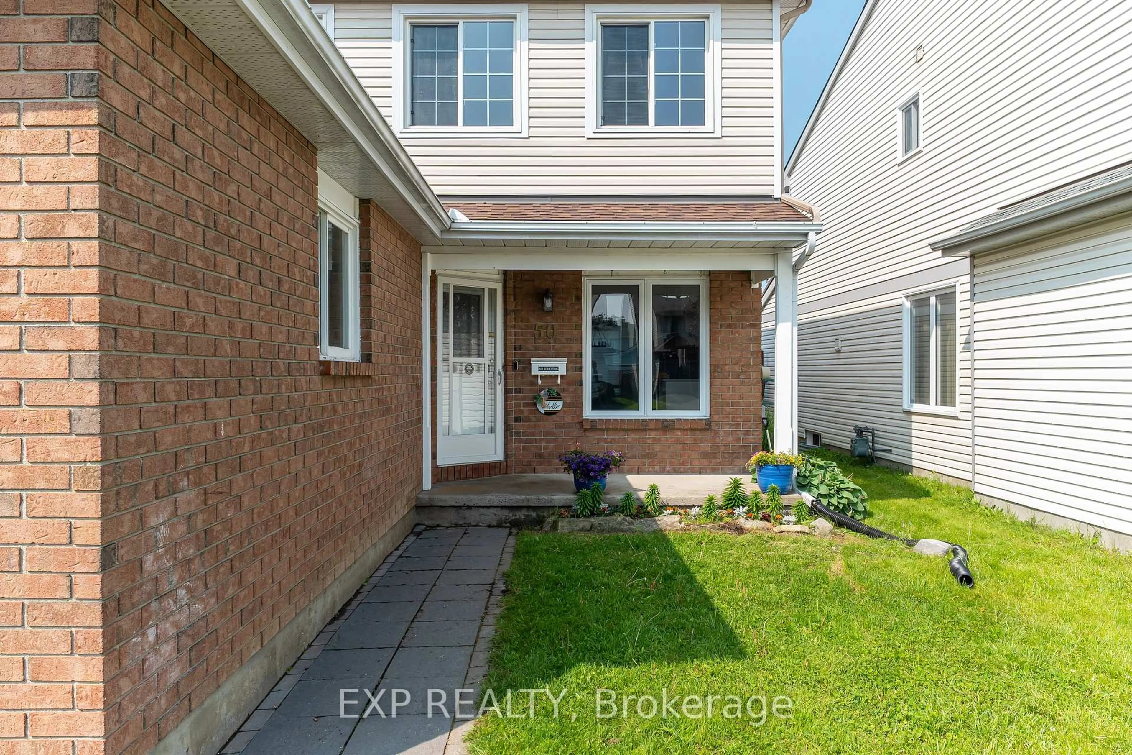 Unknown for 50 Saddle Cres, Ottawa Ontario K1G 5L3