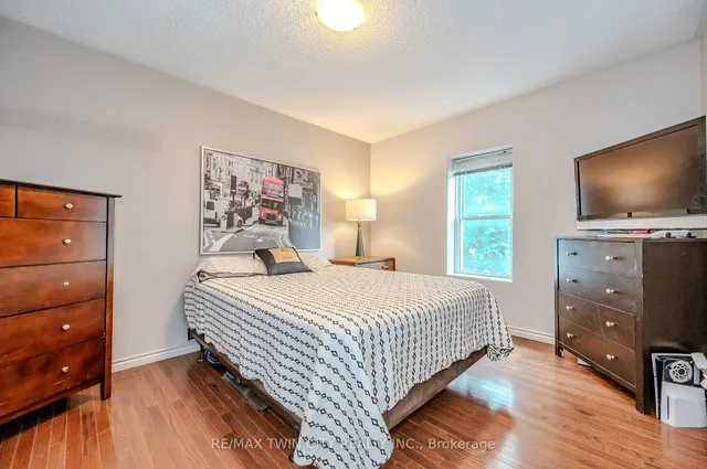 Additional property image - 33 Glasgow St