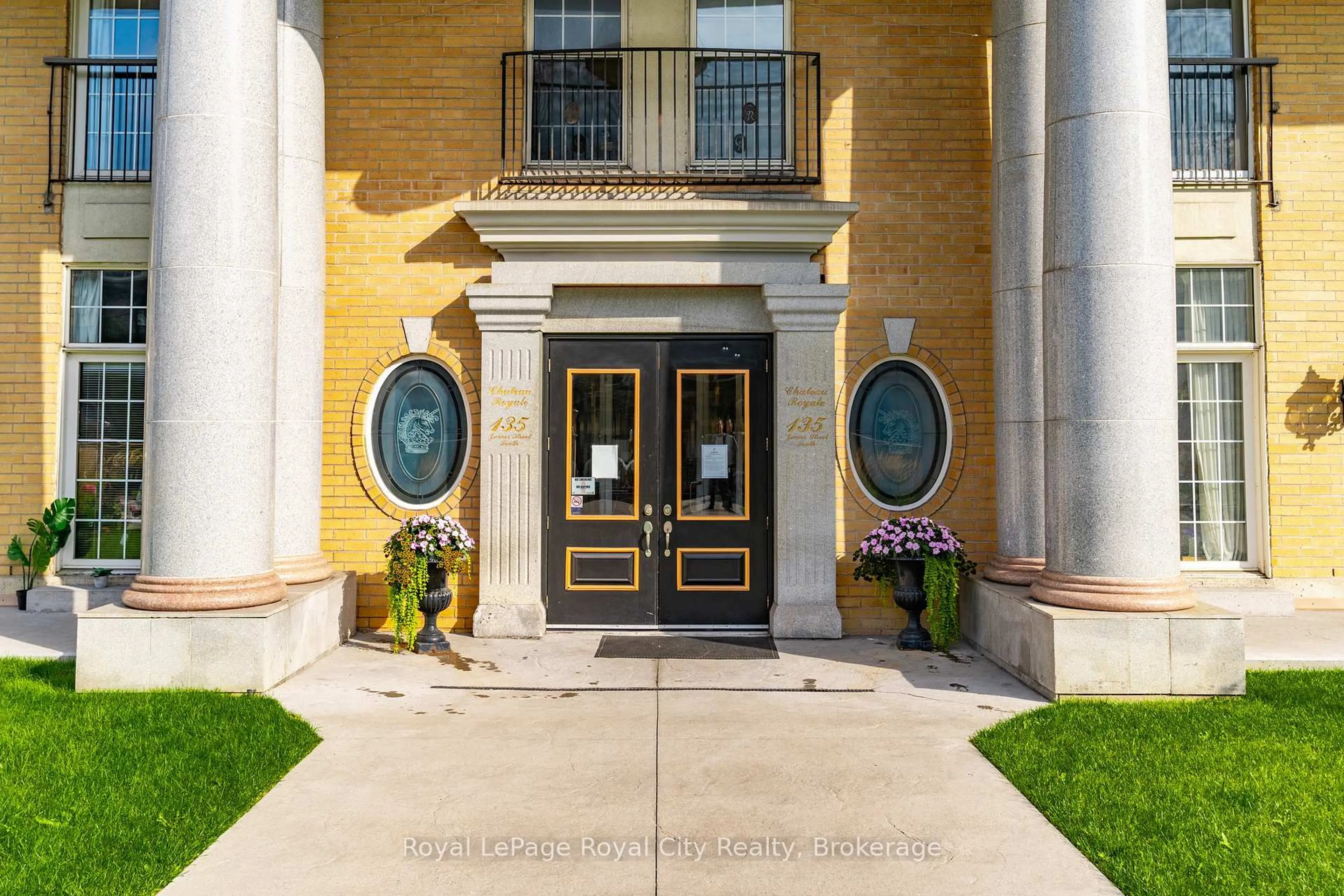 Unknown for 135 James St #614, Hamilton Ontario L8P 2Z6