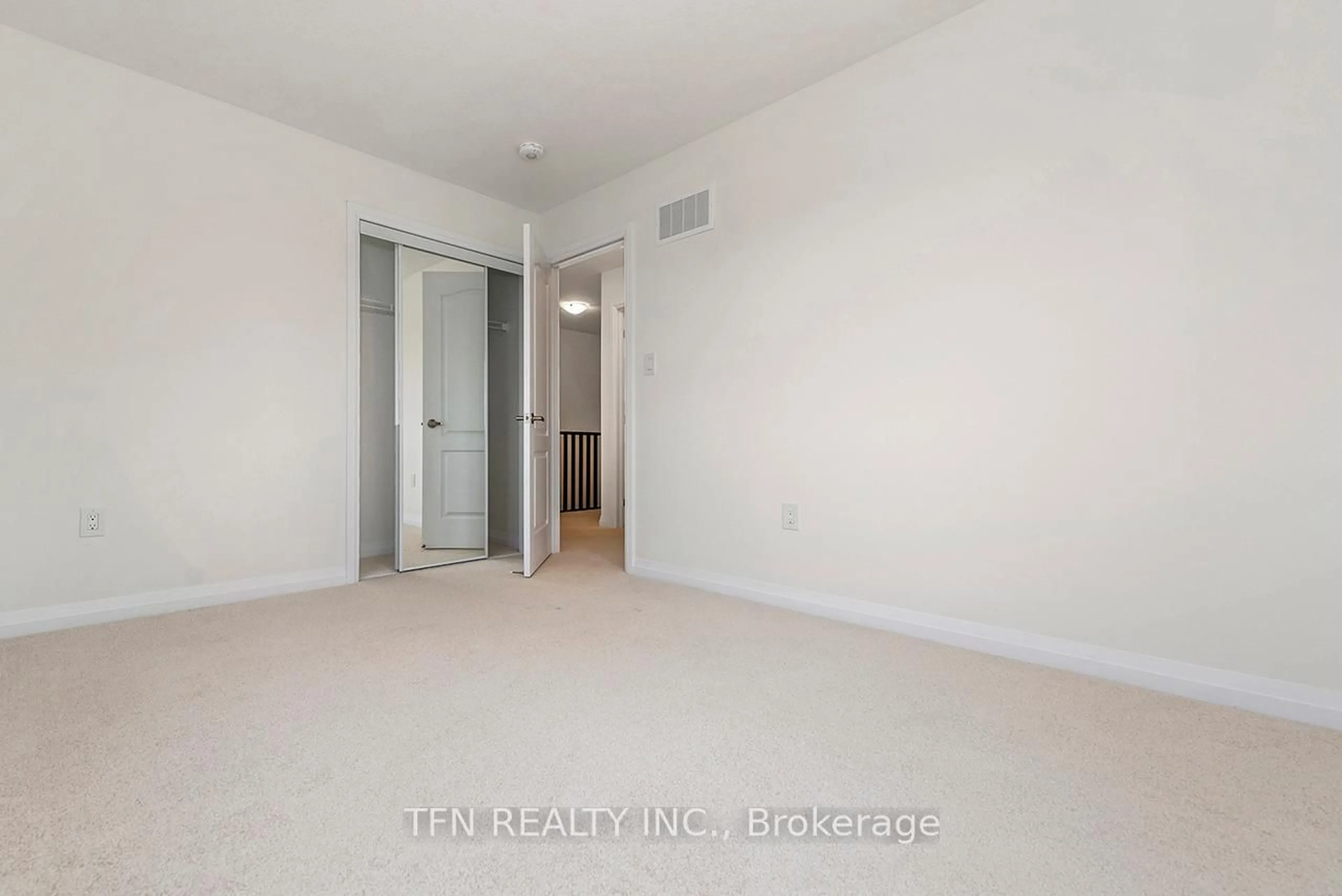 A pic of a room for 1 Stanley Ave, Haldimand Ontario N3W 0J9
