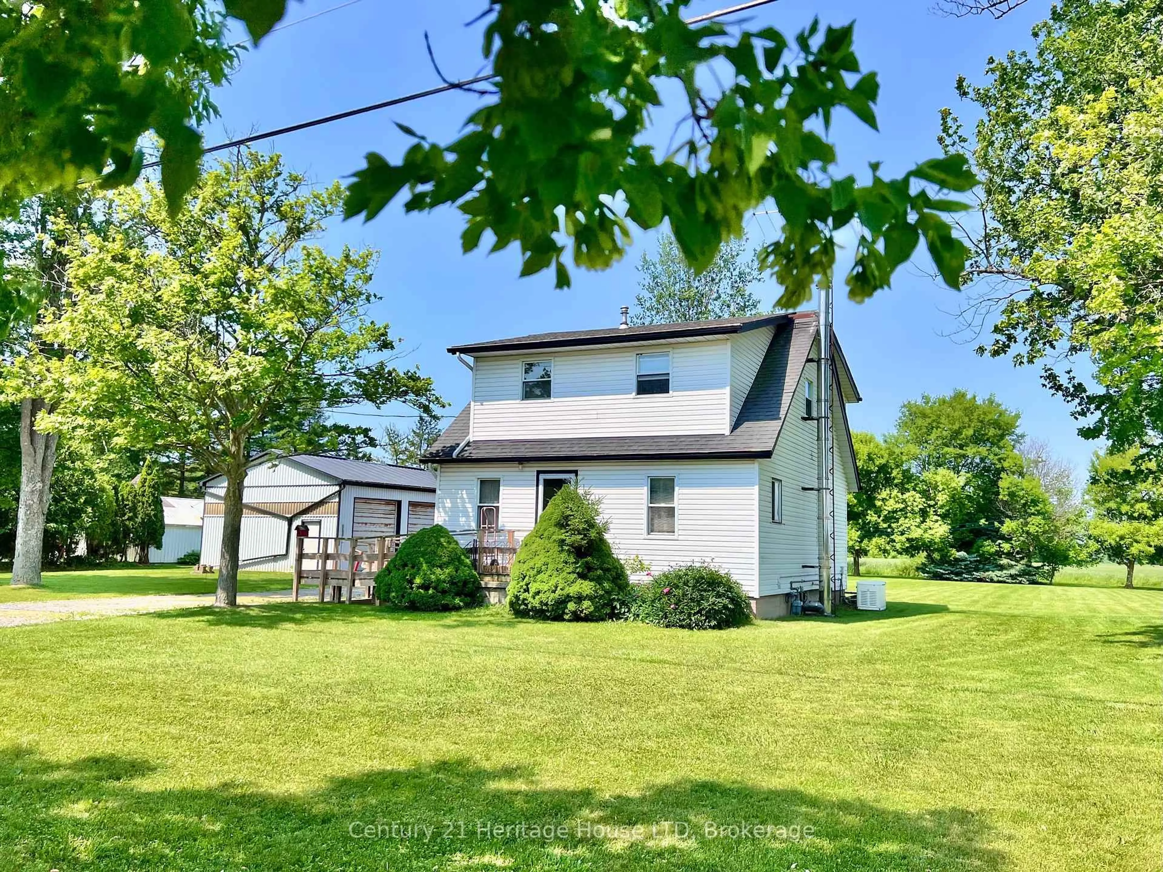 A pic from outside/outdoor area/front of a property/back of a property/a pic from drone, street for 42060 highway 3 Highway, Wainfleet Ontario L0S 1V0