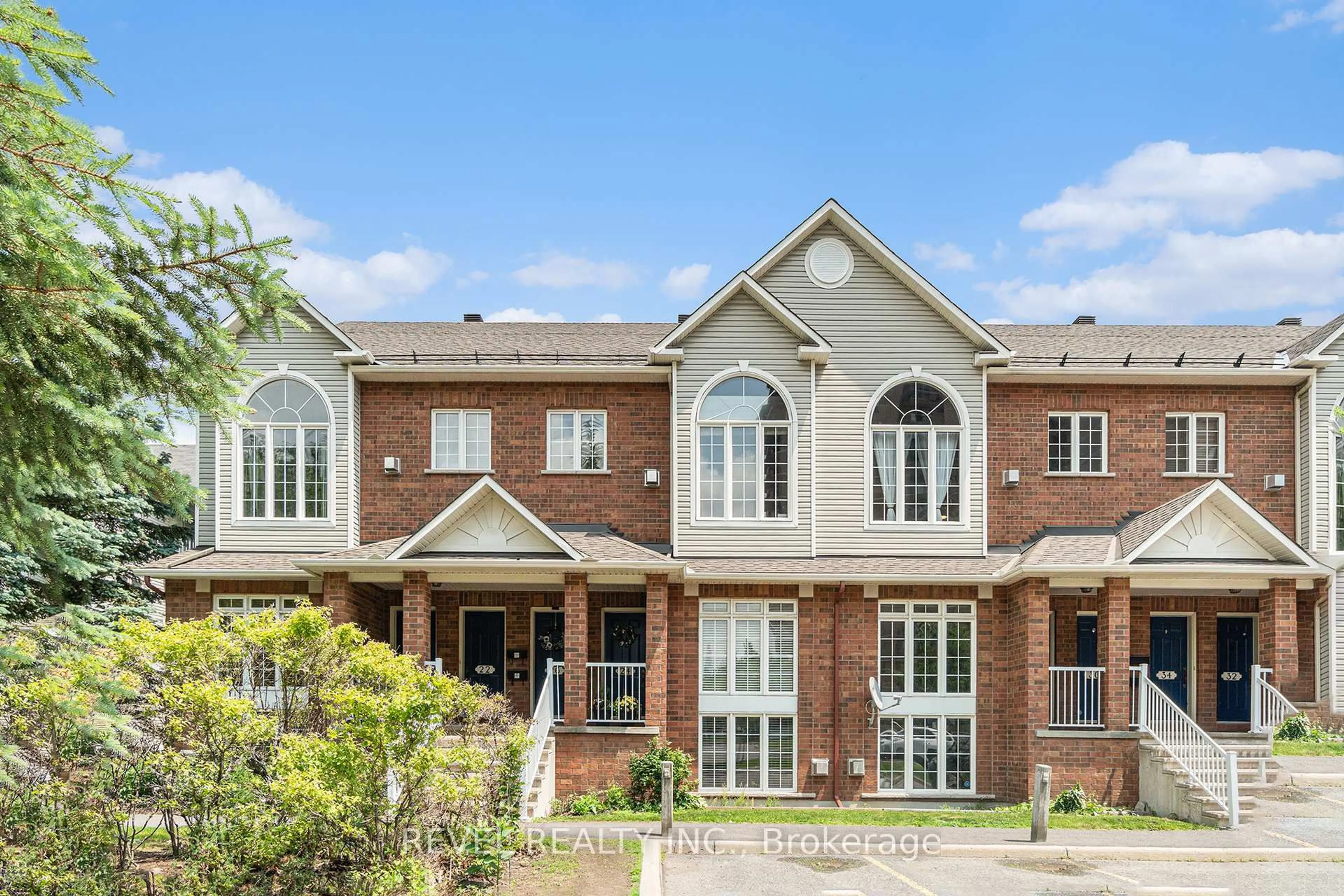 Home with brick exterior material, street for 1512 Walkley Rd #26, Ottawa Ontario K1V 2G7