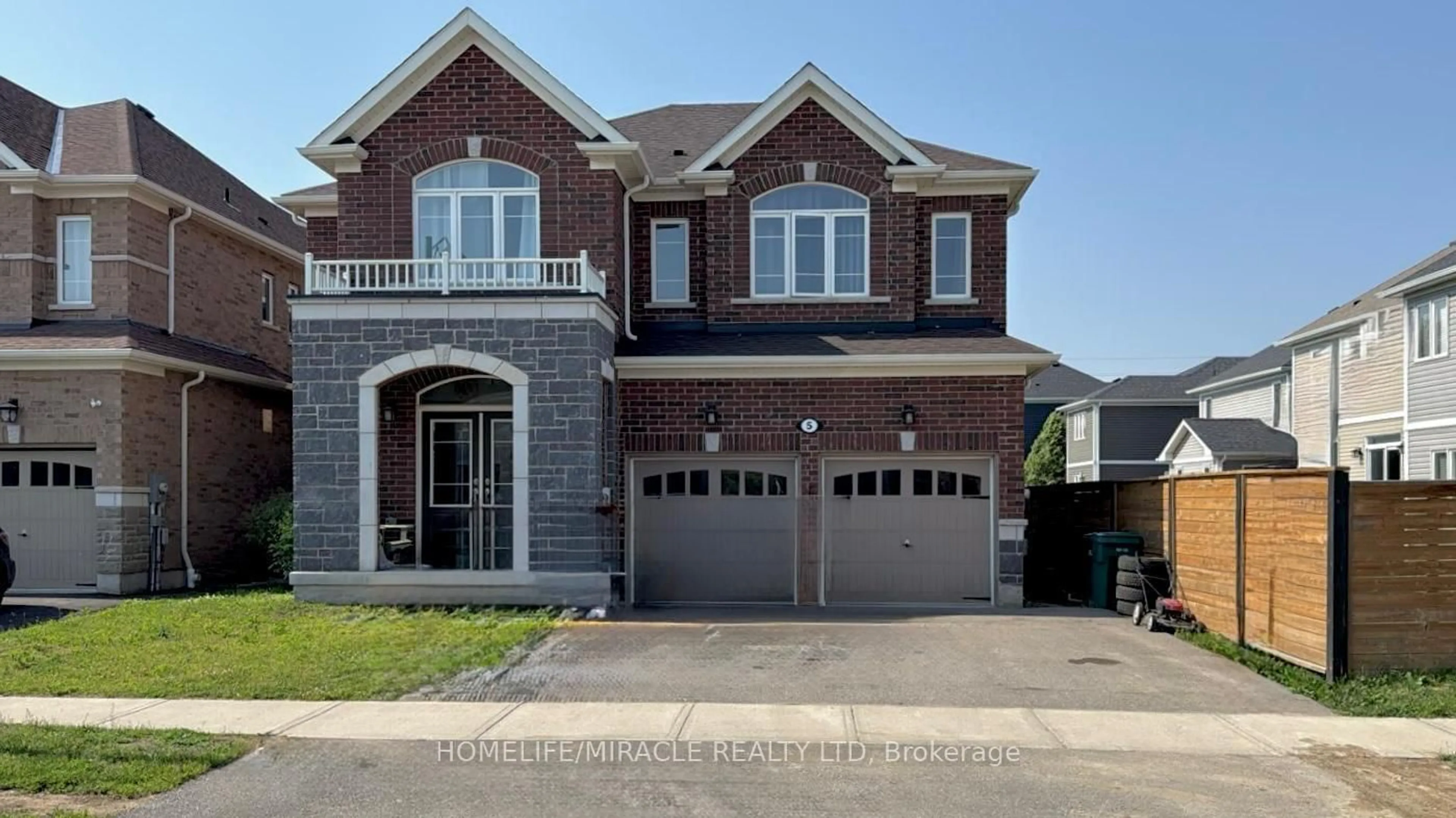 Home with brick exterior material, street for 5 Drake Ave, Brant Ontario N3L 0H9