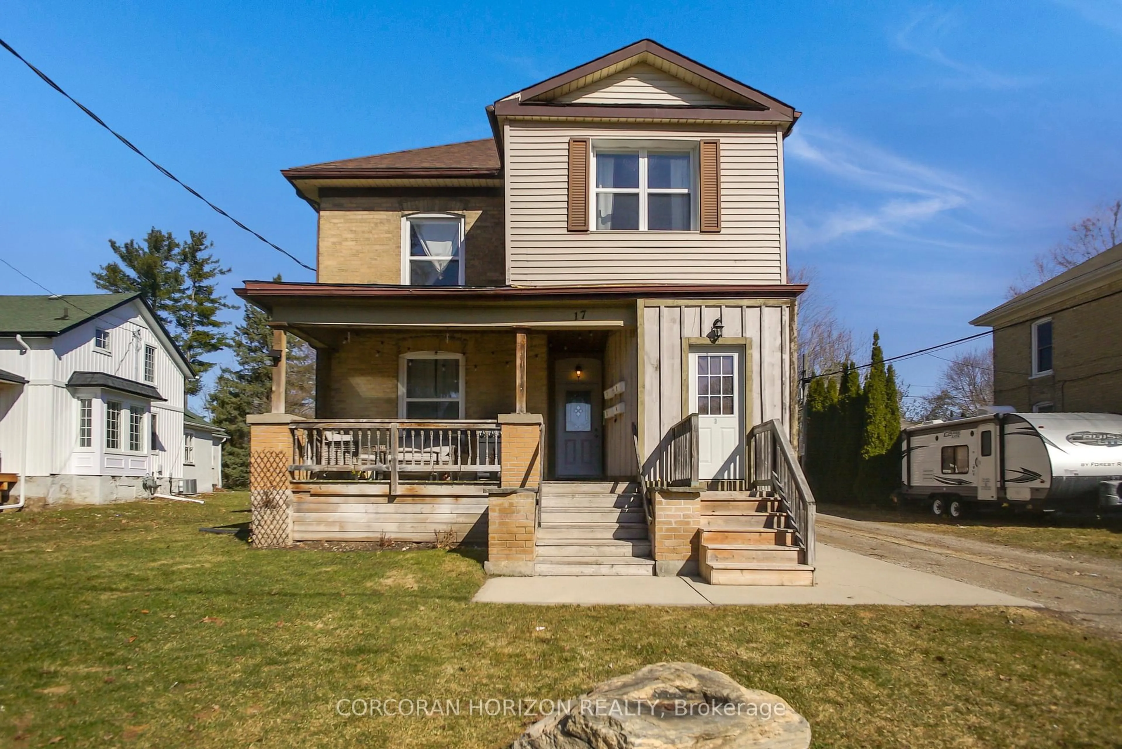 Home with brick exterior material, street for 17 Shaw Ave, Cambridge Ontario N3C 1E3