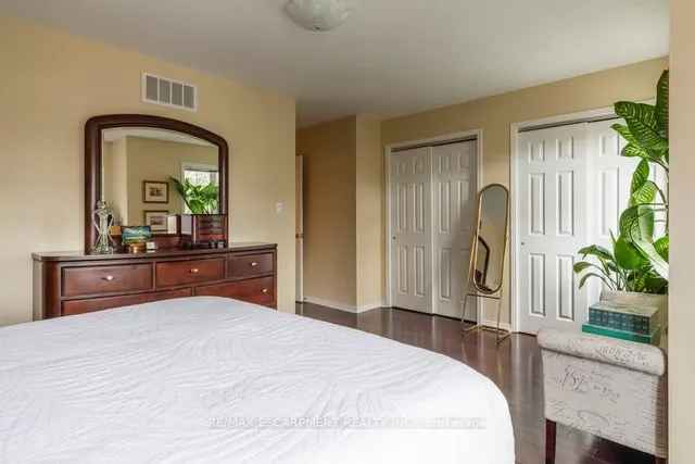 Additional property image - 31 Moss Blvd Unit 1