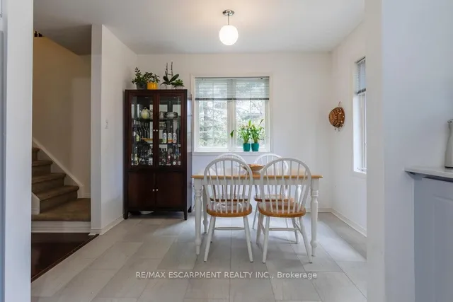 Additional property image - 31 Moss Blvd Unit 1