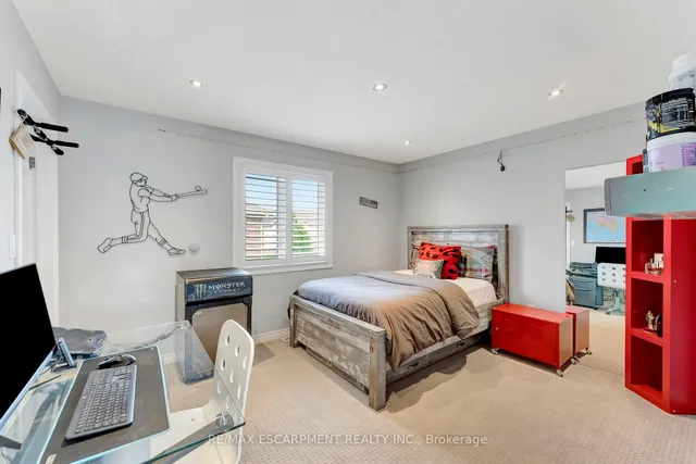 Additional property image - 349 Valridge Dr