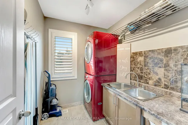 Additional property image - 349 Valridge Dr