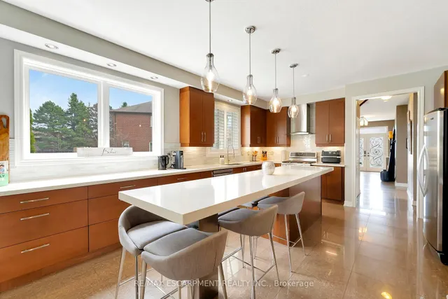 Additional property image - 349 Valridge Dr