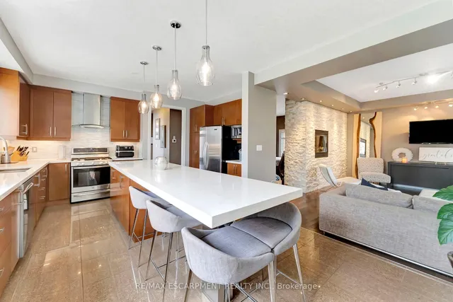 Additional property image - 349 Valridge Dr