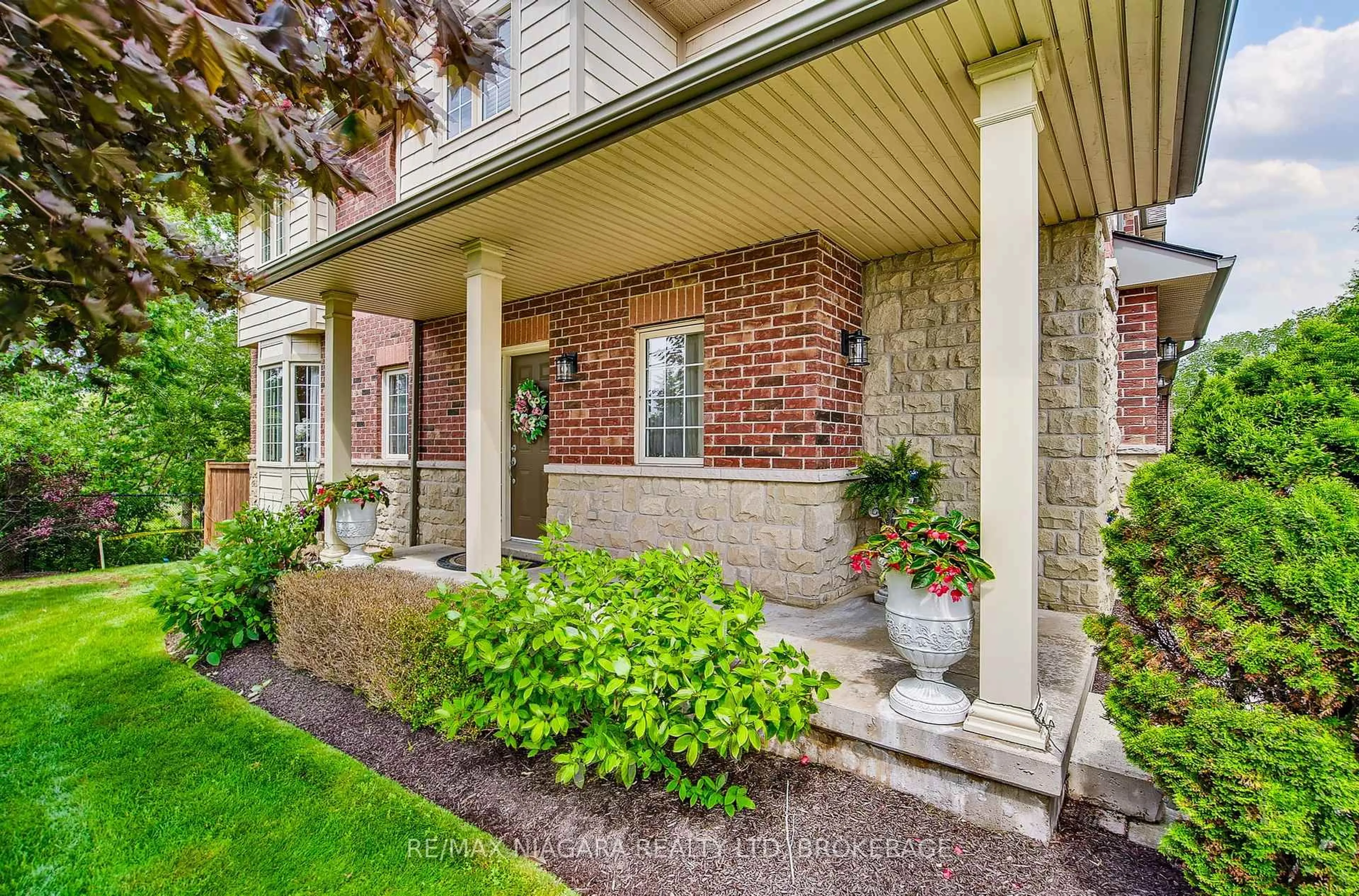Home with brick exterior material, street for 5 Liddycoat Lane #16, Hamilton Ontario L9G 0A7