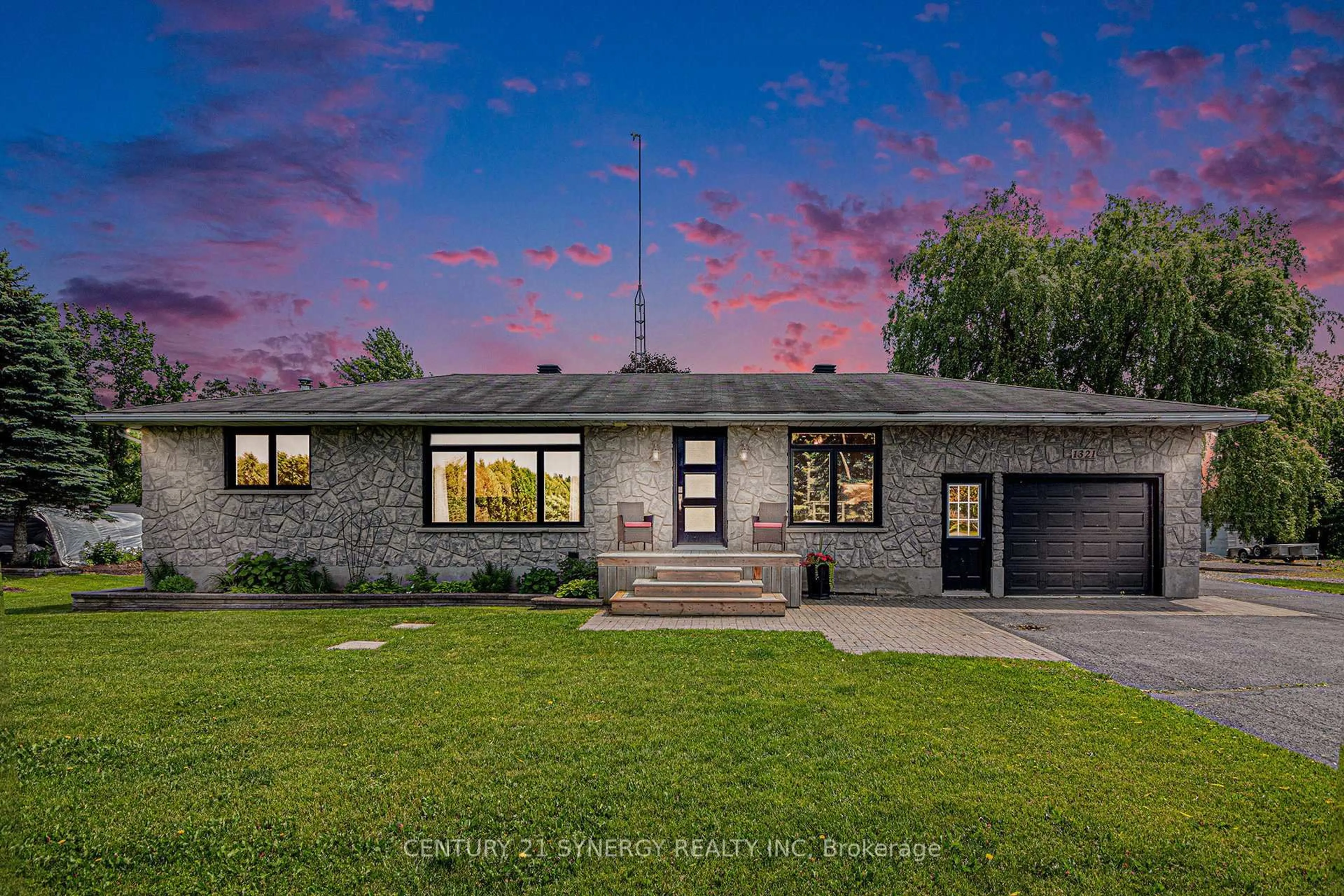 Home with brick exterior material, unknown for 1321 Route 500 Rte, The Nation Ontario K0A 1M0