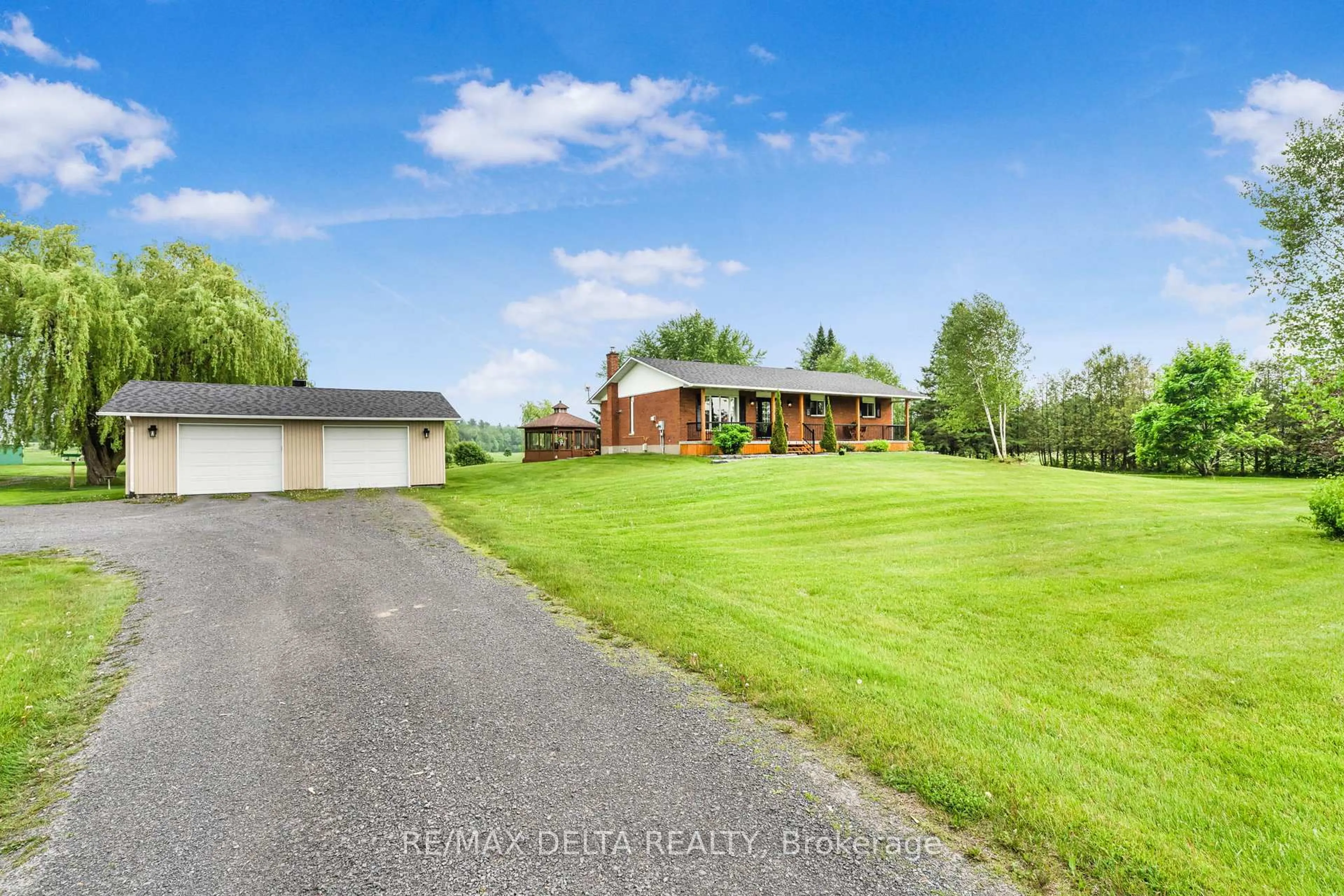 A pic from outside/outdoor area/front of a property/back of a property/a pic from drone, water/lake/river/ocean view for 1730 Concession 6 Rd, Alfred and Plantagenet Ontario K0B 1L0