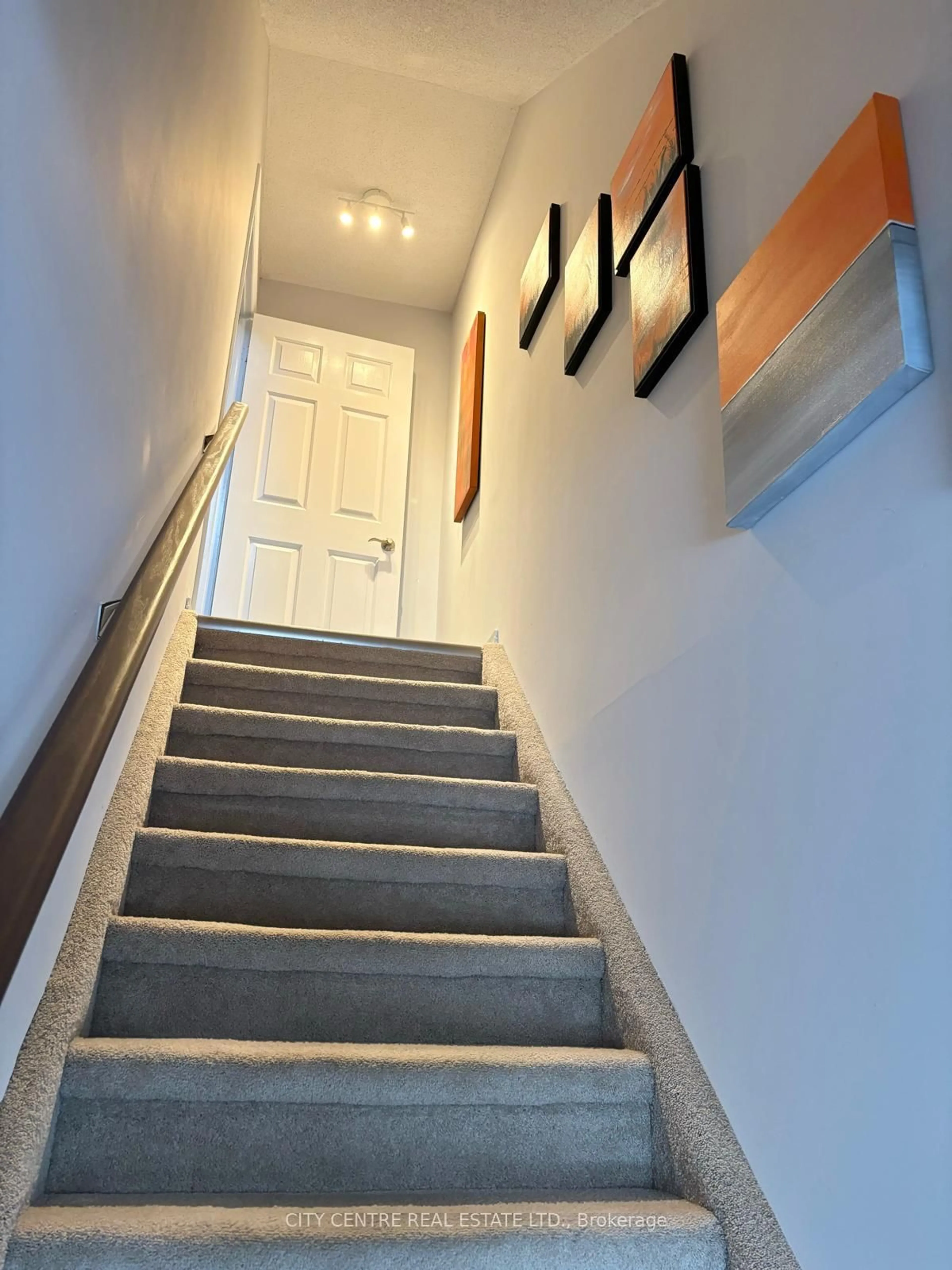 Stairs for 182 D'Arcy St #A203, Cobourg Ontario K9A 5H8