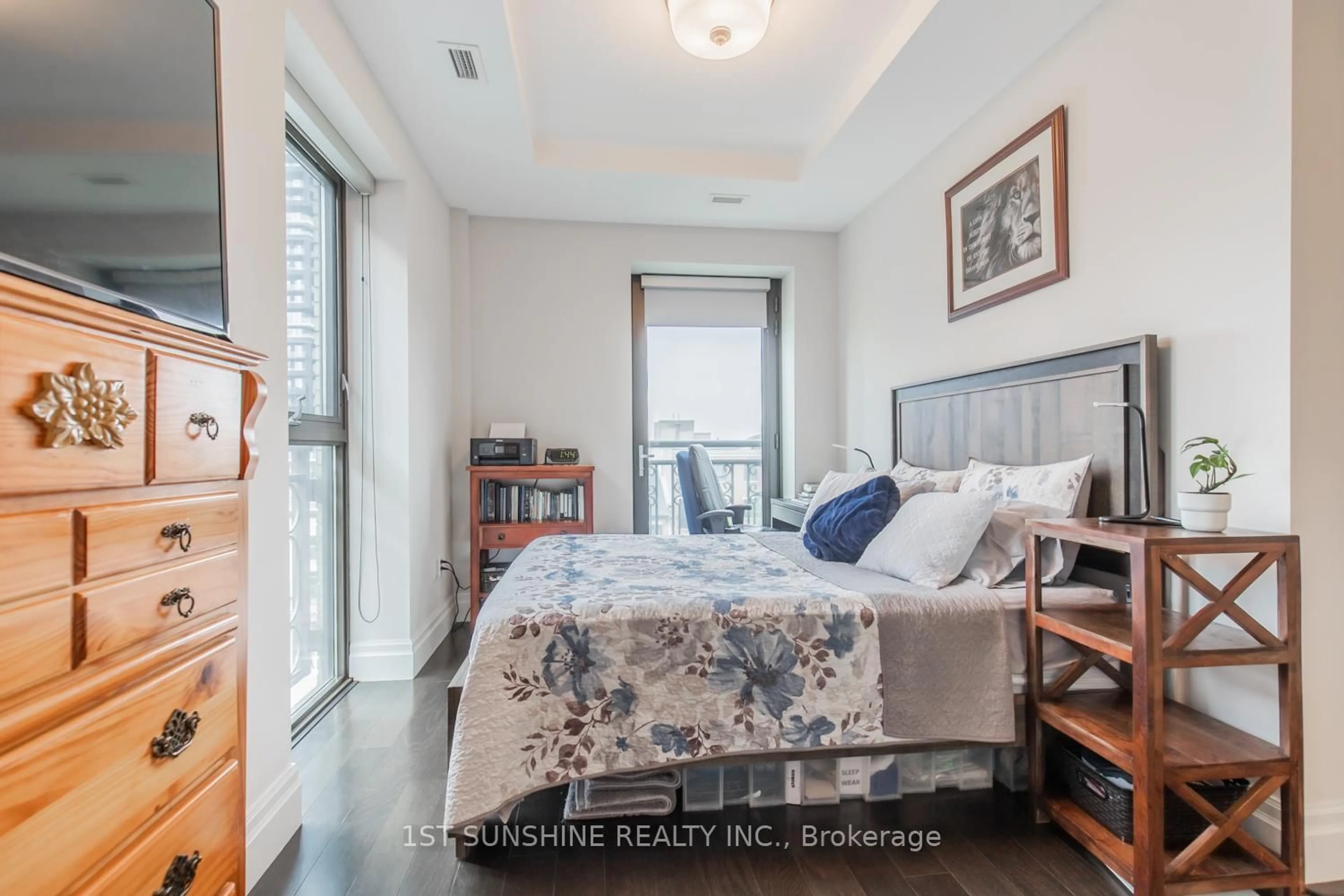 Bedroom with bed, unknown for 112 King St #505, Hamilton Ontario L8N 1A8