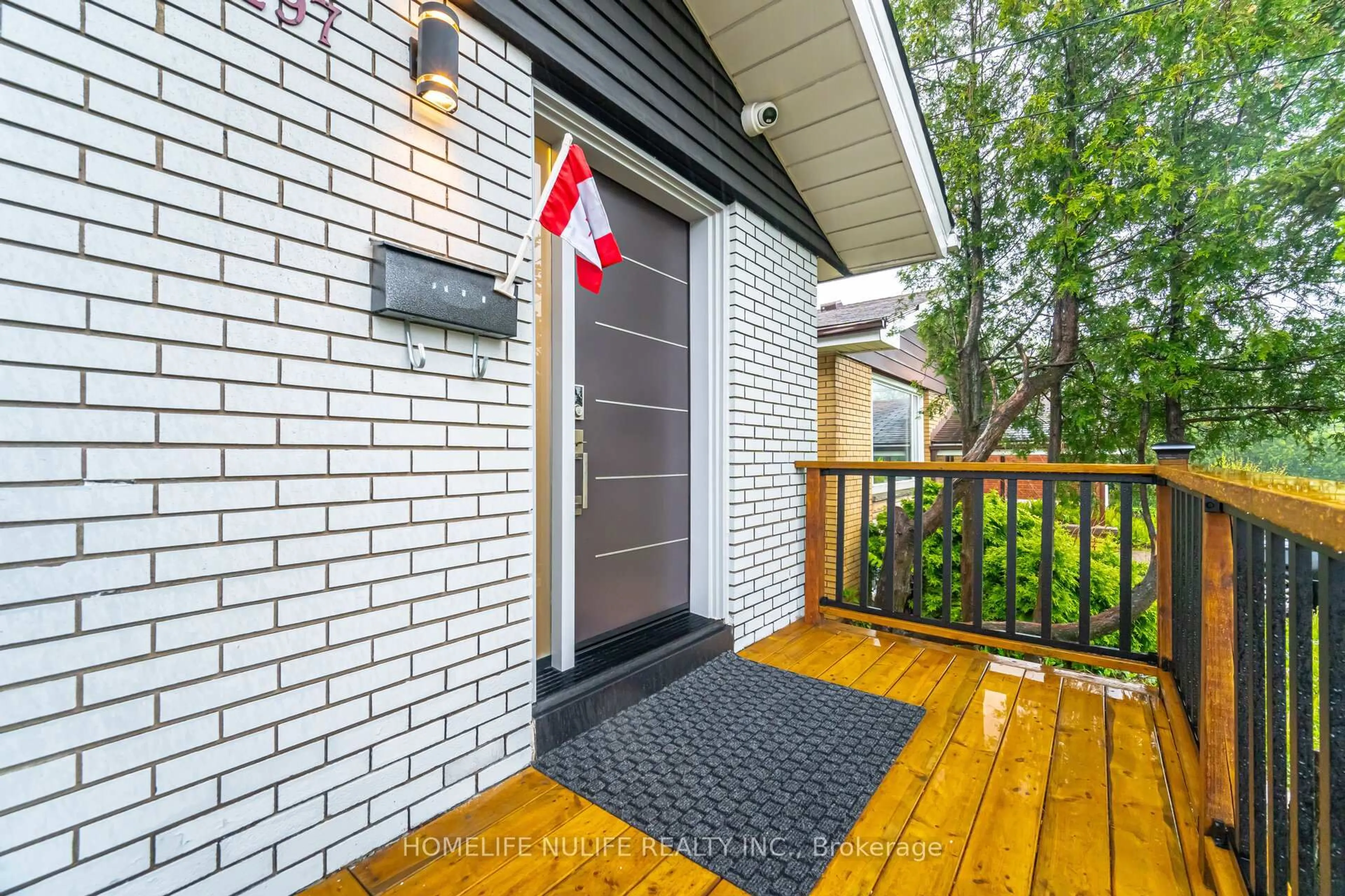Home with brick exterior material, street for 297 Mohawk Rd, Hamilton Ontario L9C 1W2