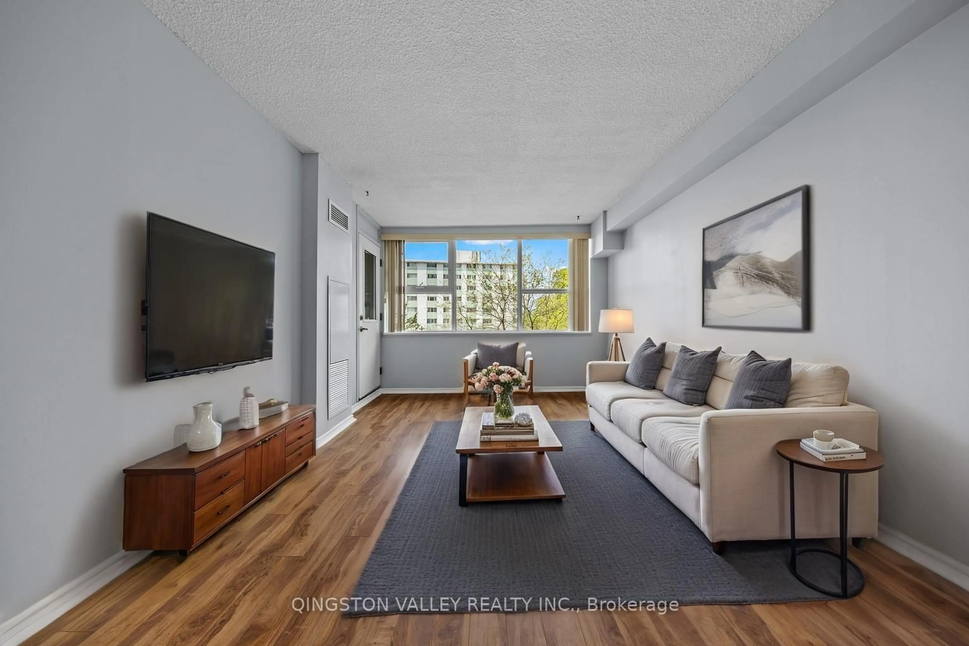 Living room with furniture, unknown for 555 BRITTANY Dr #404, Ottawa Ontario K1K 4C5