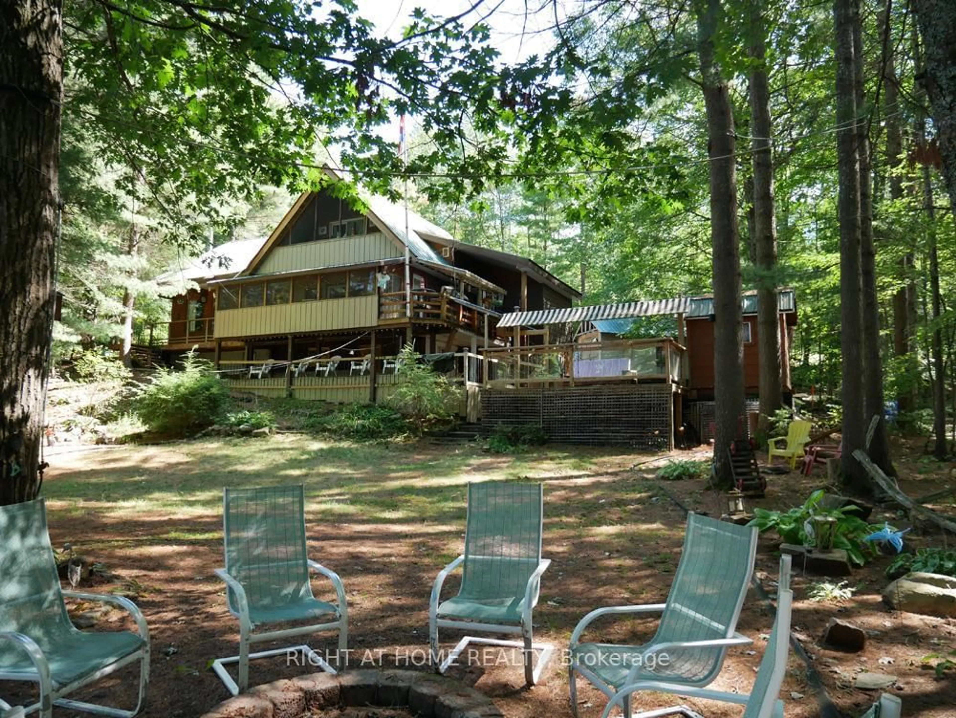 Patio, water/lake/river/ocean view for 1130 Towering Oaks Tr, Minden Hills Ontario K0M 2L1