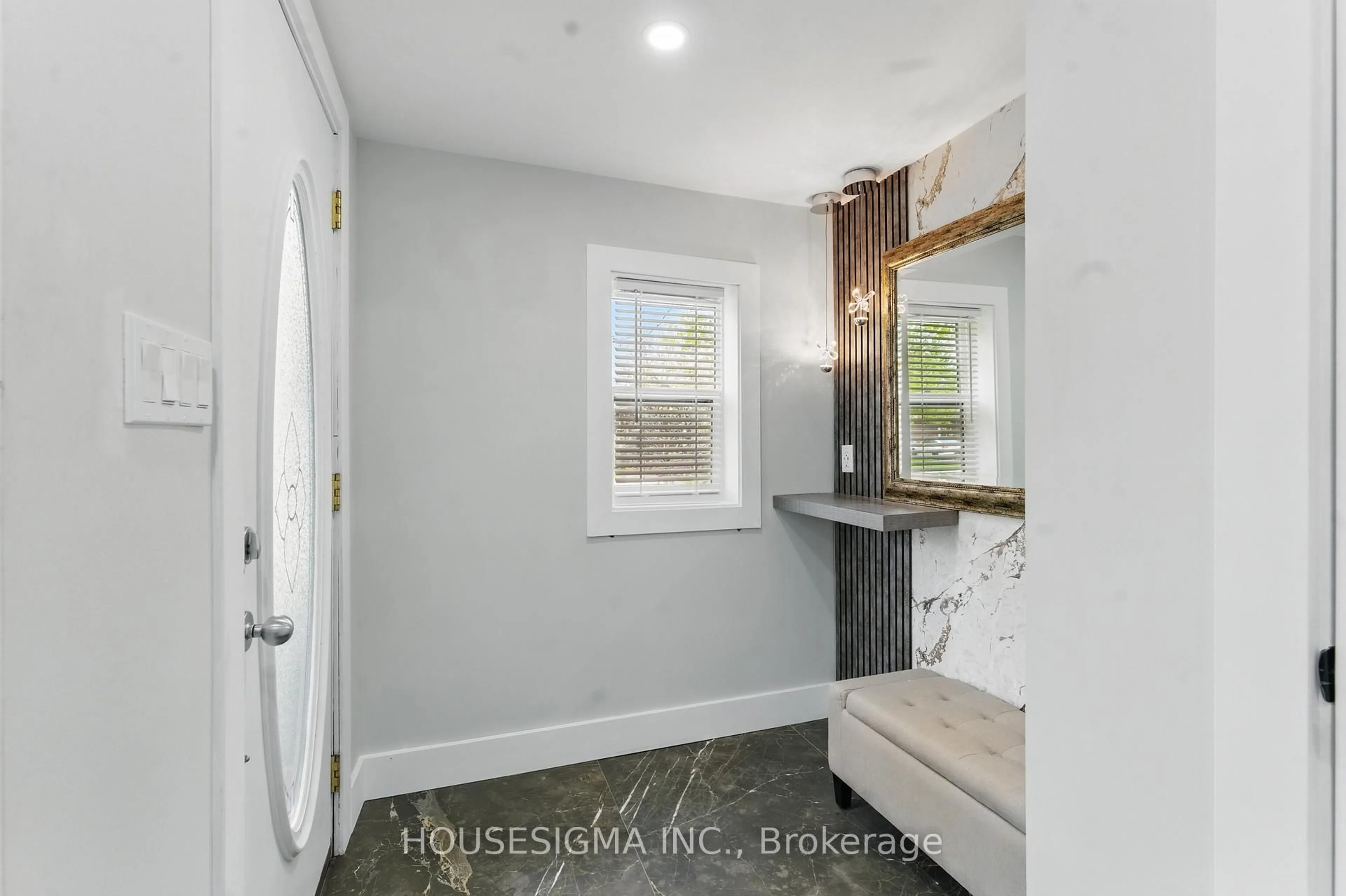 Laundry room for 77 Mildred Ave, St. Catharines Ontario L2R 6J4