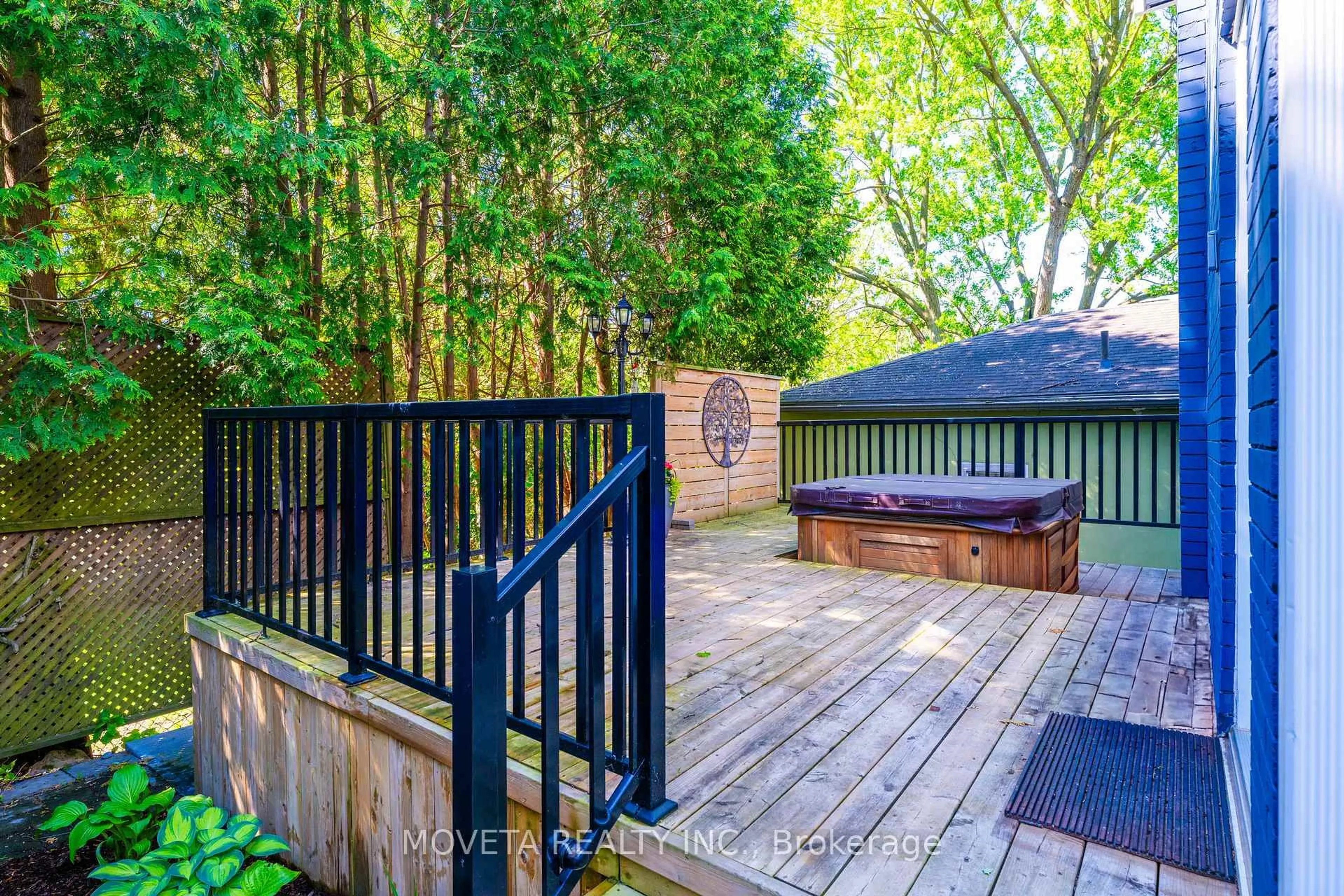 Patio, forest/trees view for 8 Durham St, Guelph Ontario N1H 2Y2