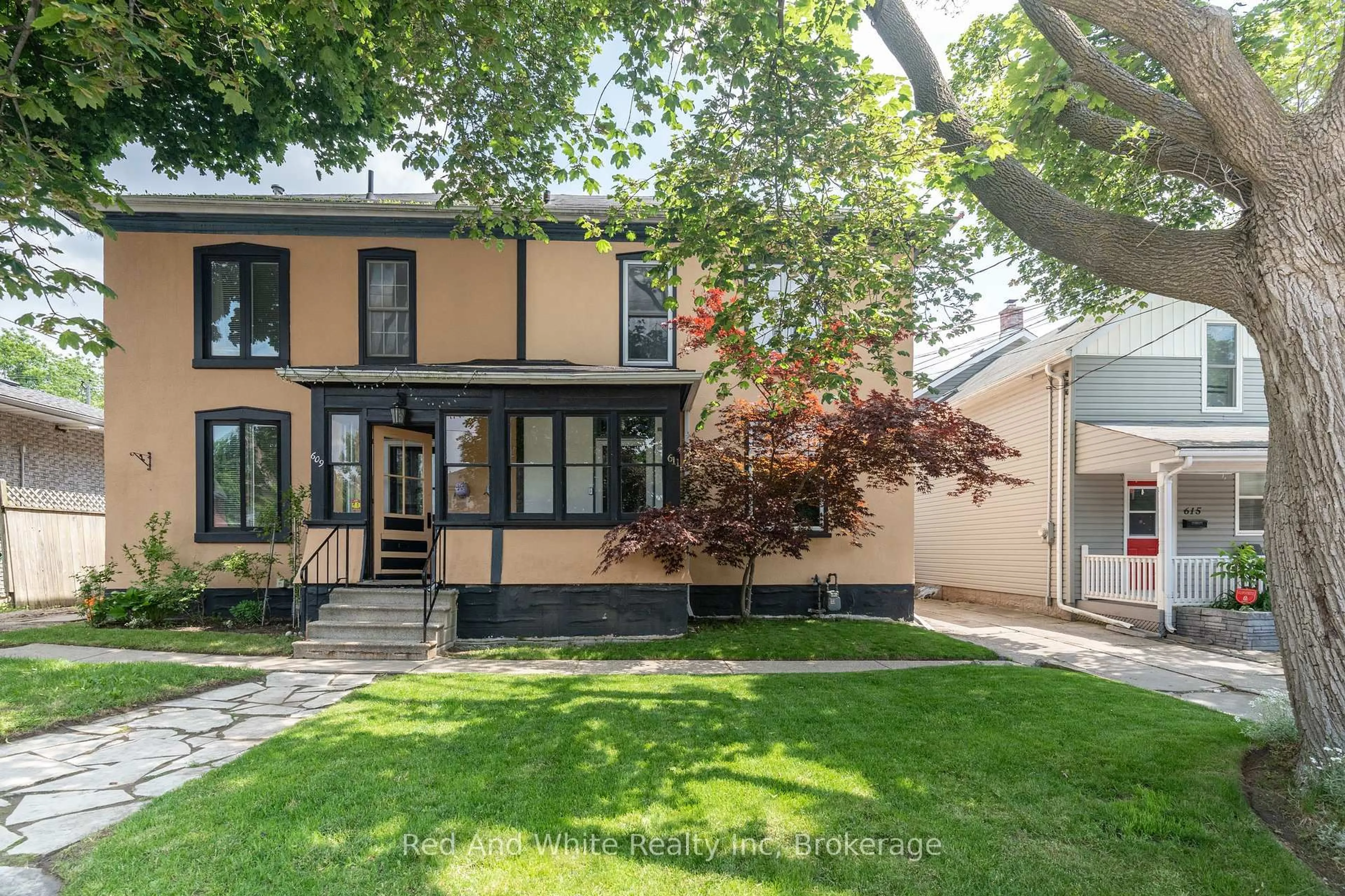 Home with brick exterior material, street for 611 Laurel St, Cambridge Ontario N3H 3Z1