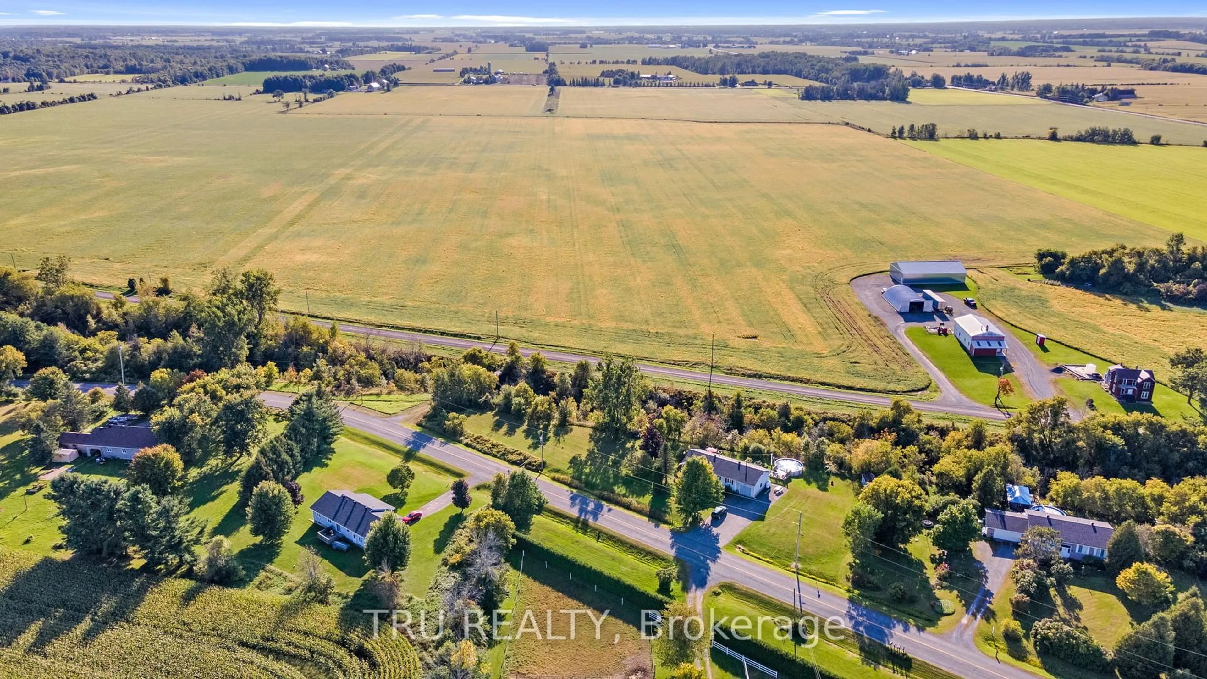 A pic from outside/outdoor area/front of a property/back of a property/a pic from drone, water/lake/river/ocean view for 1668 Groves Rd, Russell Ontario K4R 1E5
