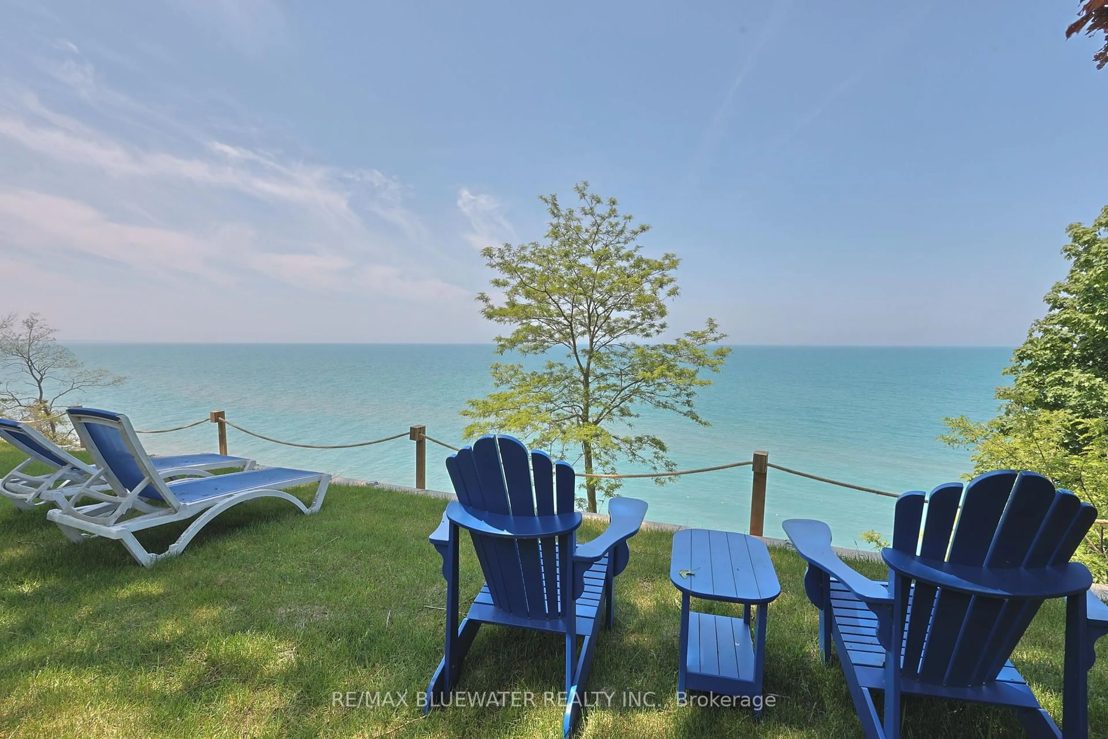 Patio, water/lake/river/ocean view for 72209 Lakeshore Dr, Bluewater Ontario N0M 1N0