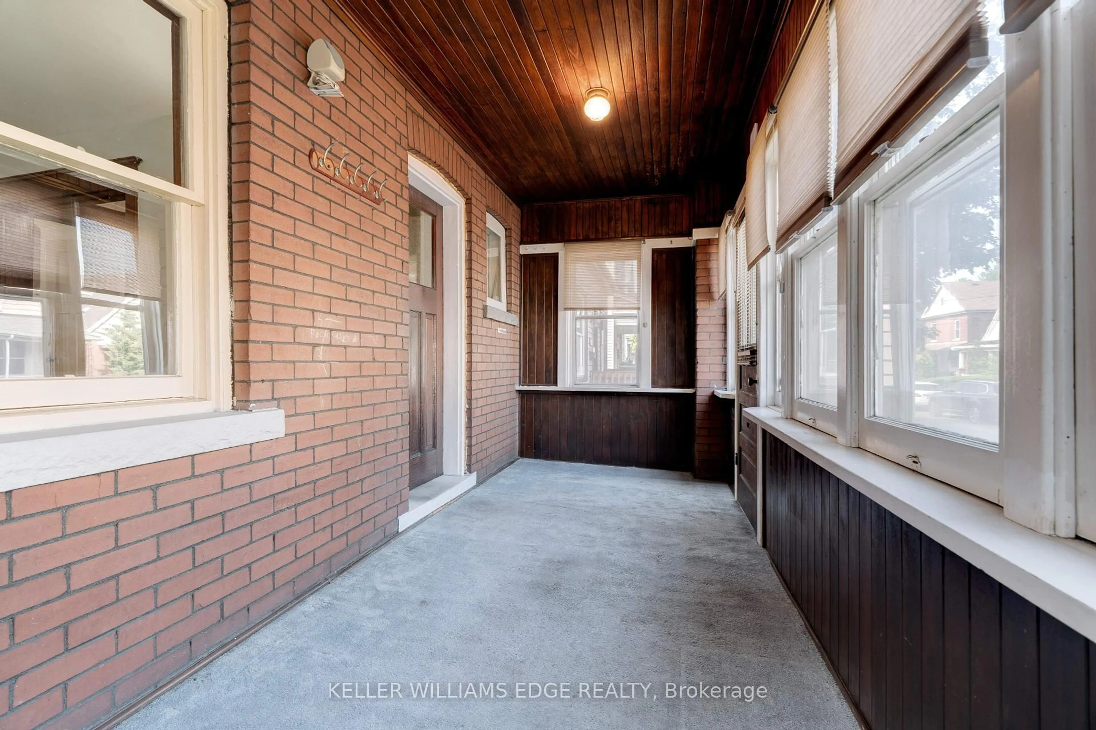 Unknown for 158 Rosslyn Ave, Hamilton Ontario L8L 7P6