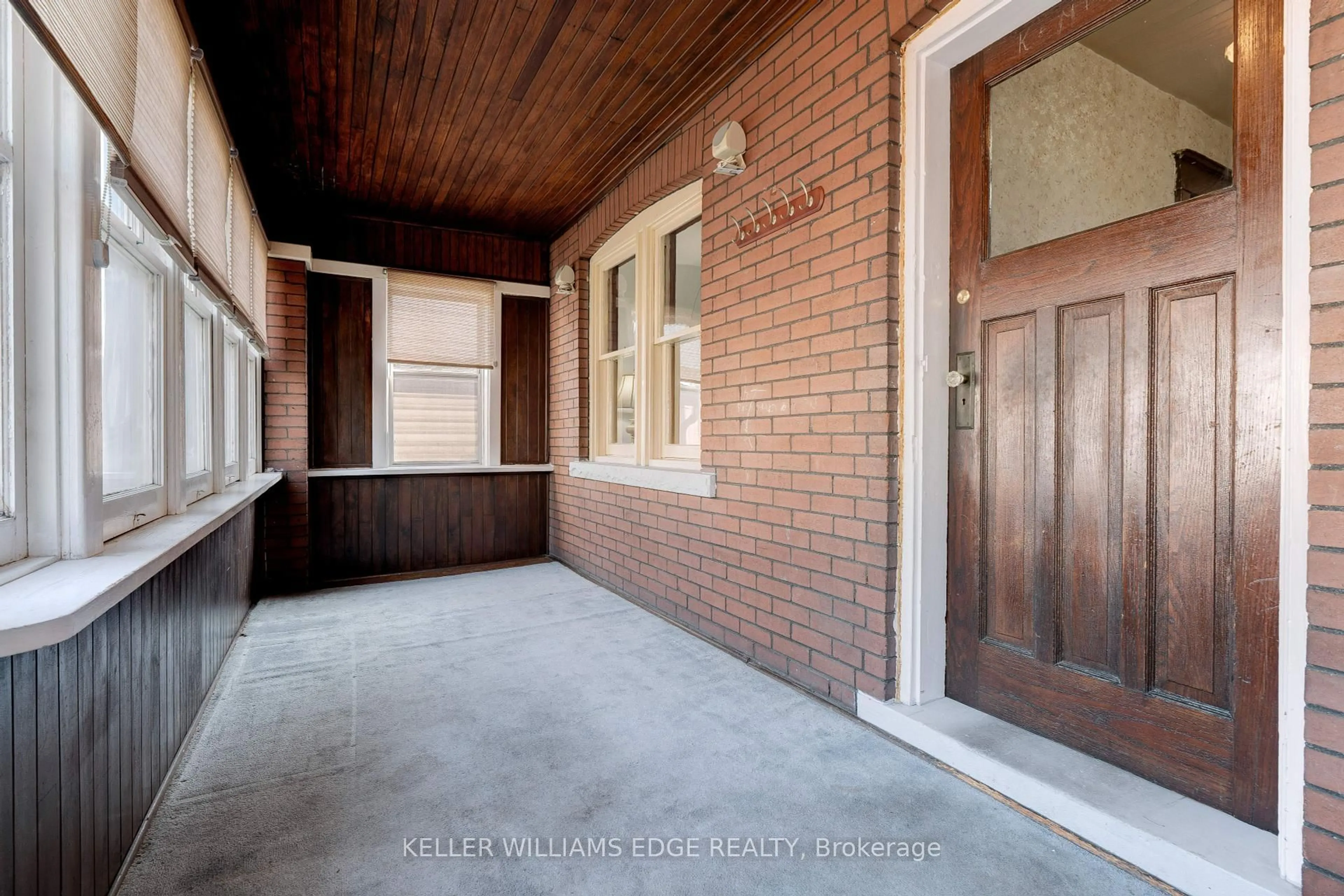 Unknown for 158 Rosslyn Ave, Hamilton Ontario L8L 7P6