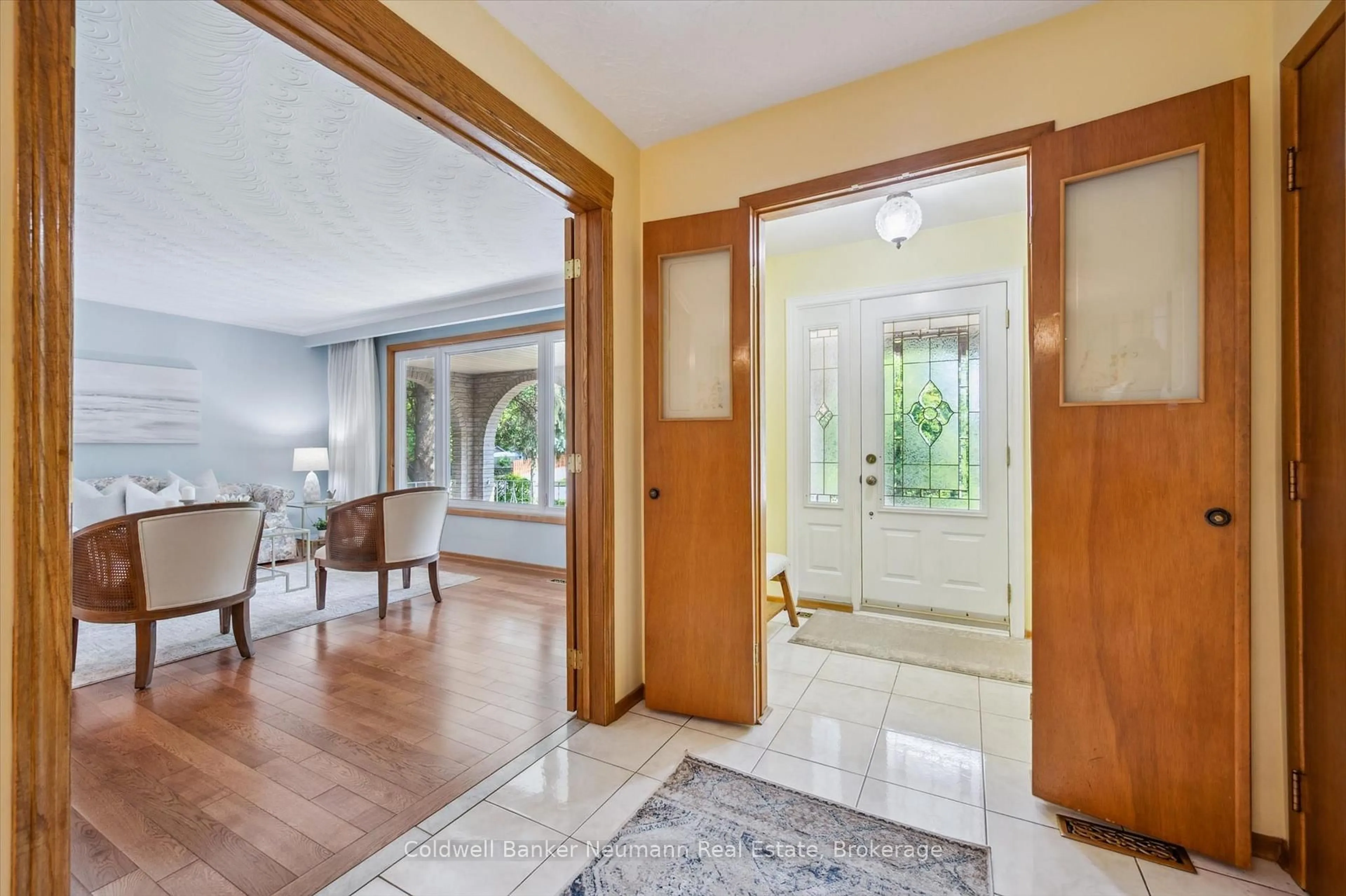 Indoor entryway for 35 Rickson Ave, Guelph Ontario N1G 2W9