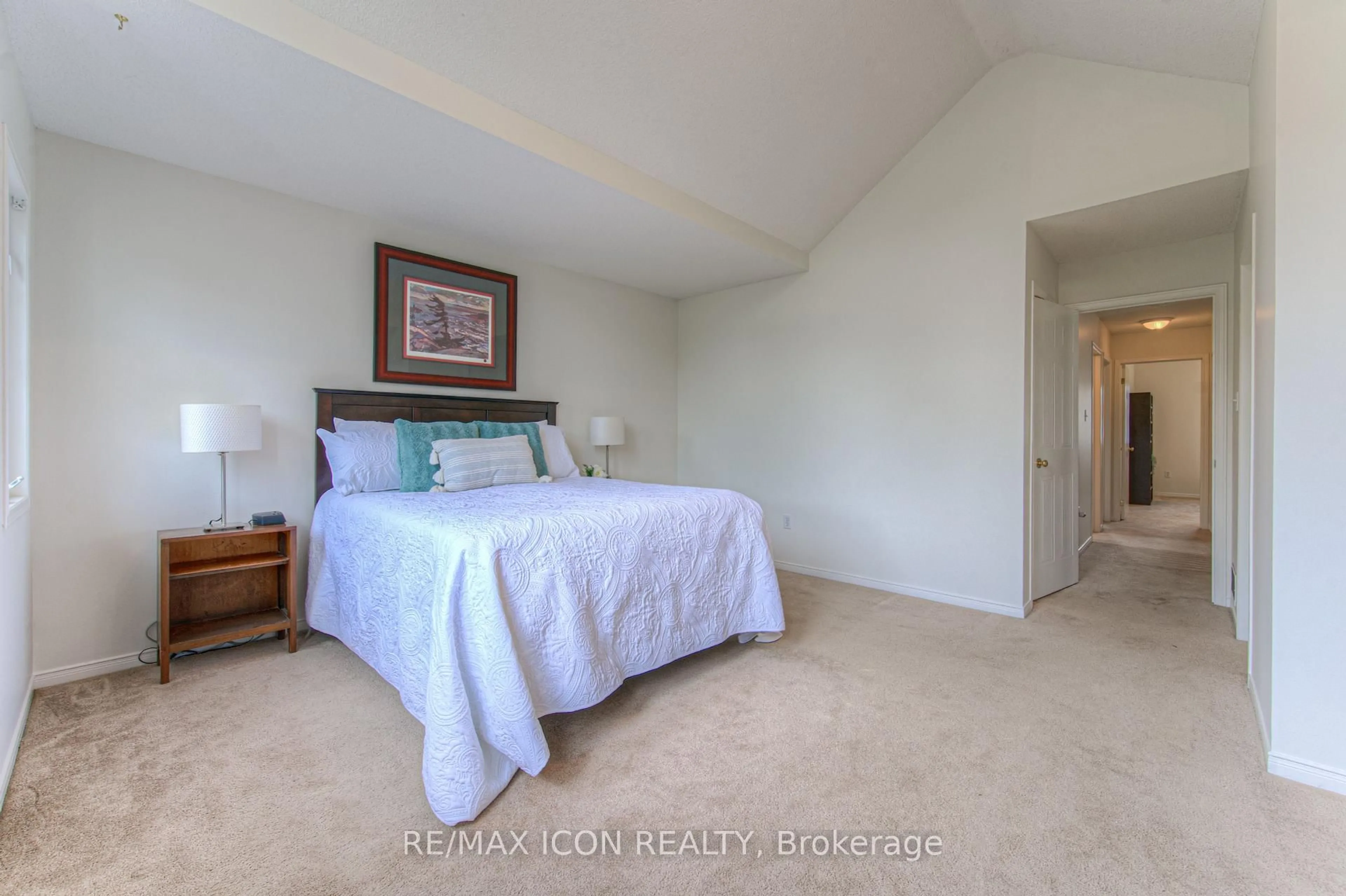 A pic of a room for 45 Bancroft St, Kitchener Ontario N2A 4E4