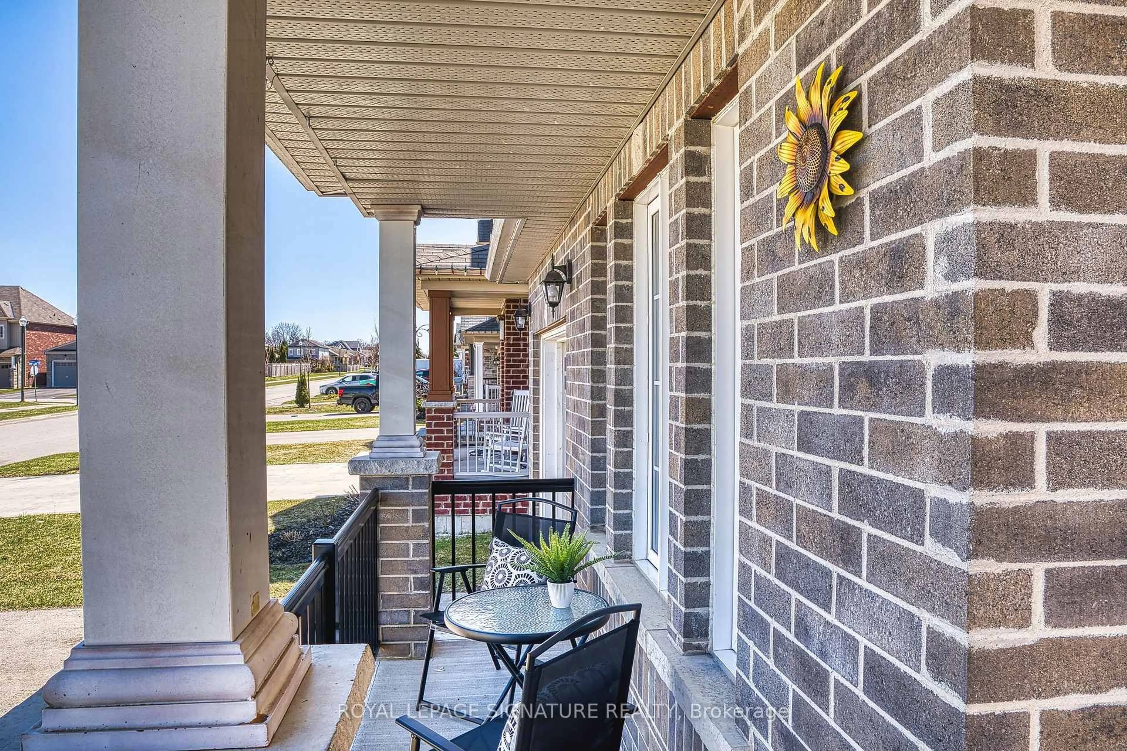 Unknown for 410 Armstrong St, North Perth Ontario N4W 0E6