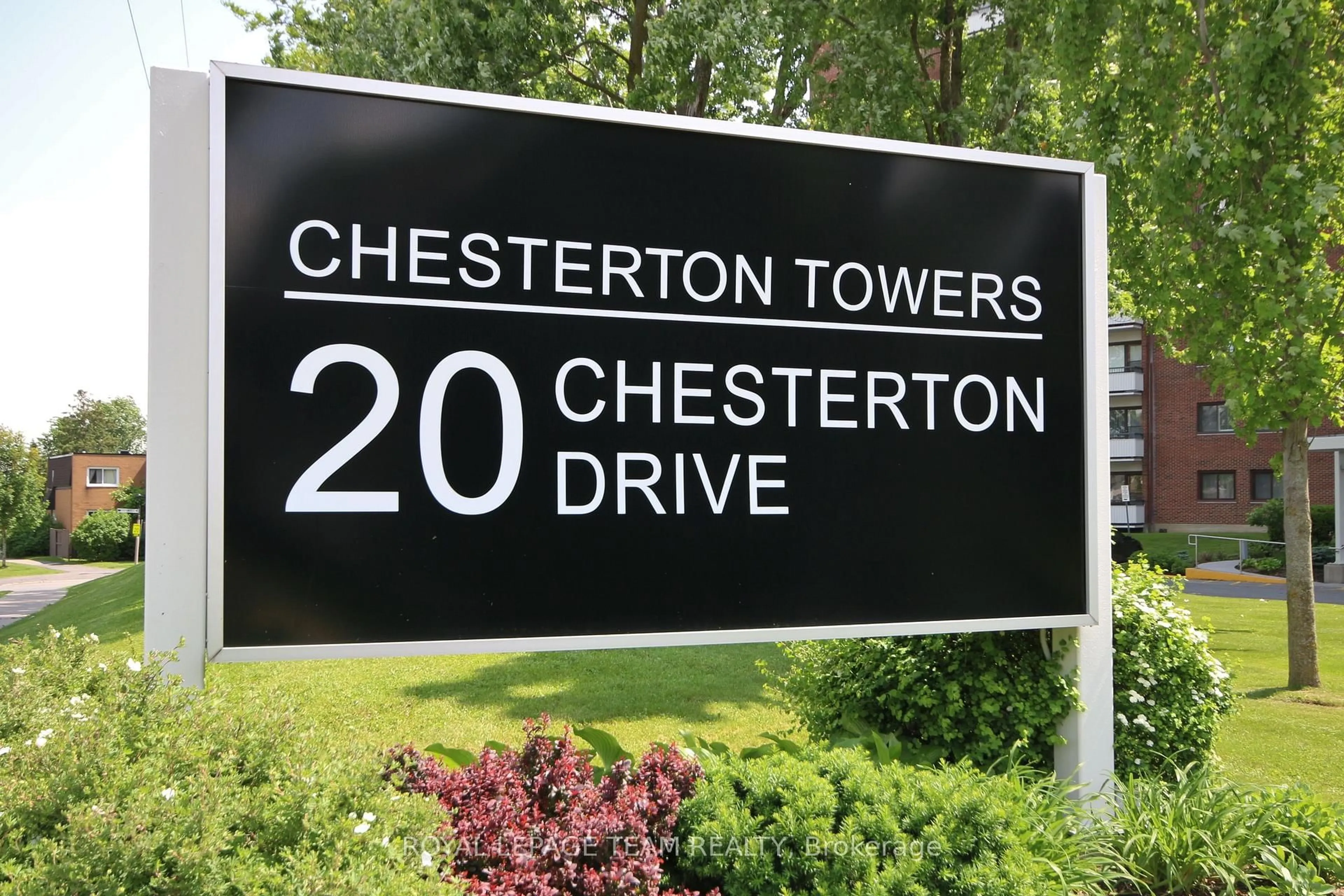 Unknown for 20 Chesterton Dr #708, Ottawa Ontario K2E 6Z7