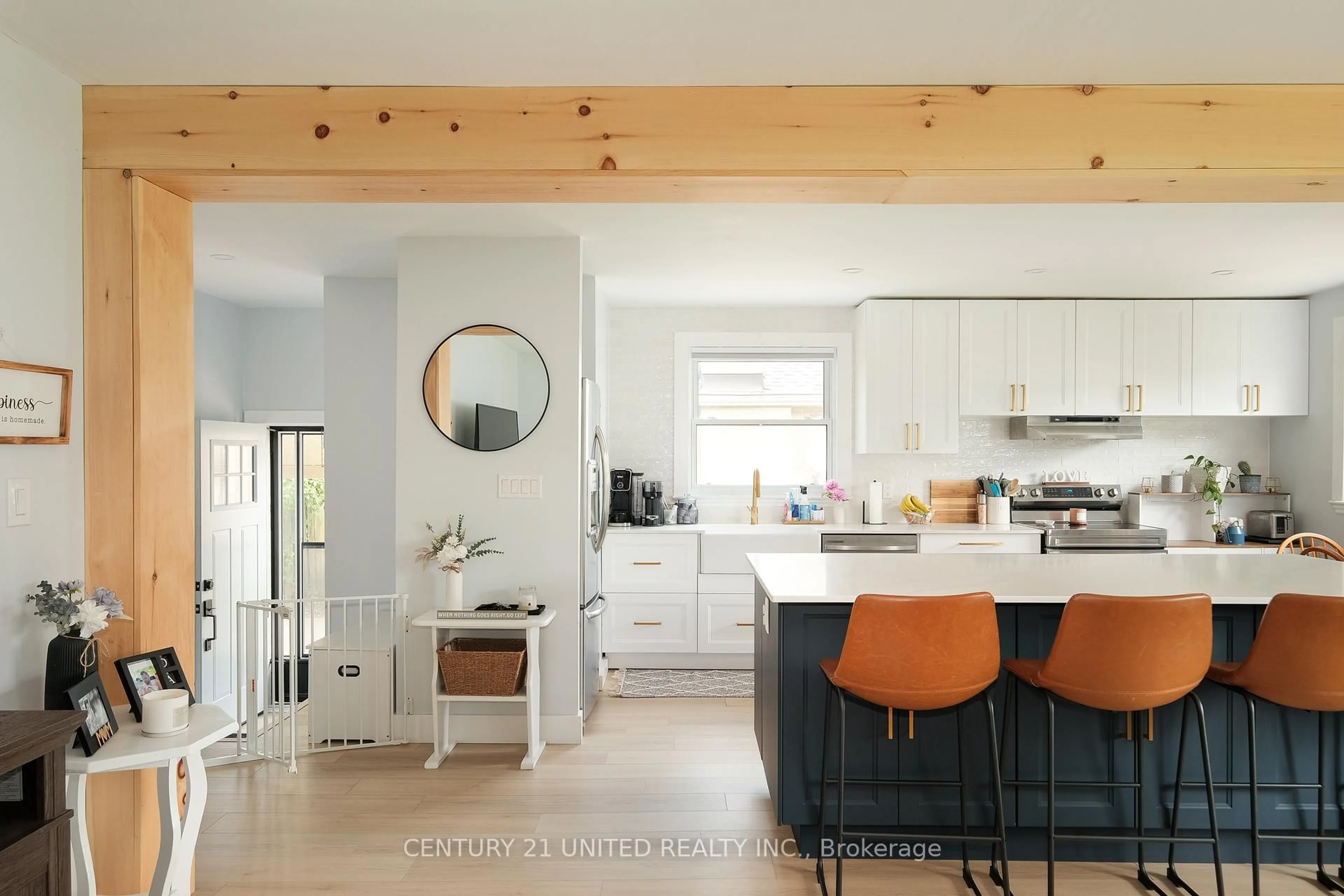 Contemporary kitchen, unknown for 644 Crawford Dr, Peterborough South Ontario K9J 3W6