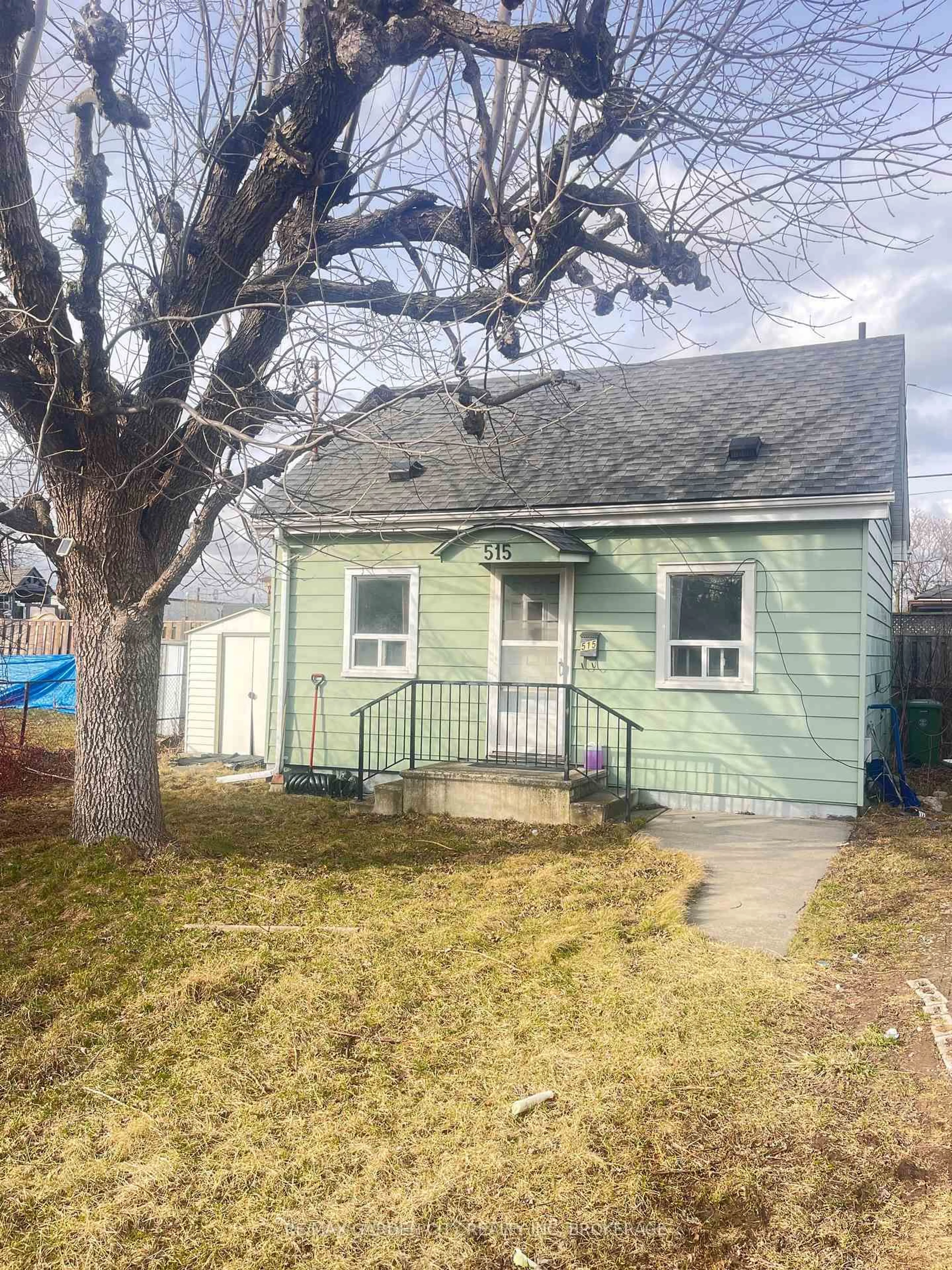Unknown for 515 Rennie St, Hamilton Ontario L8H 3P6