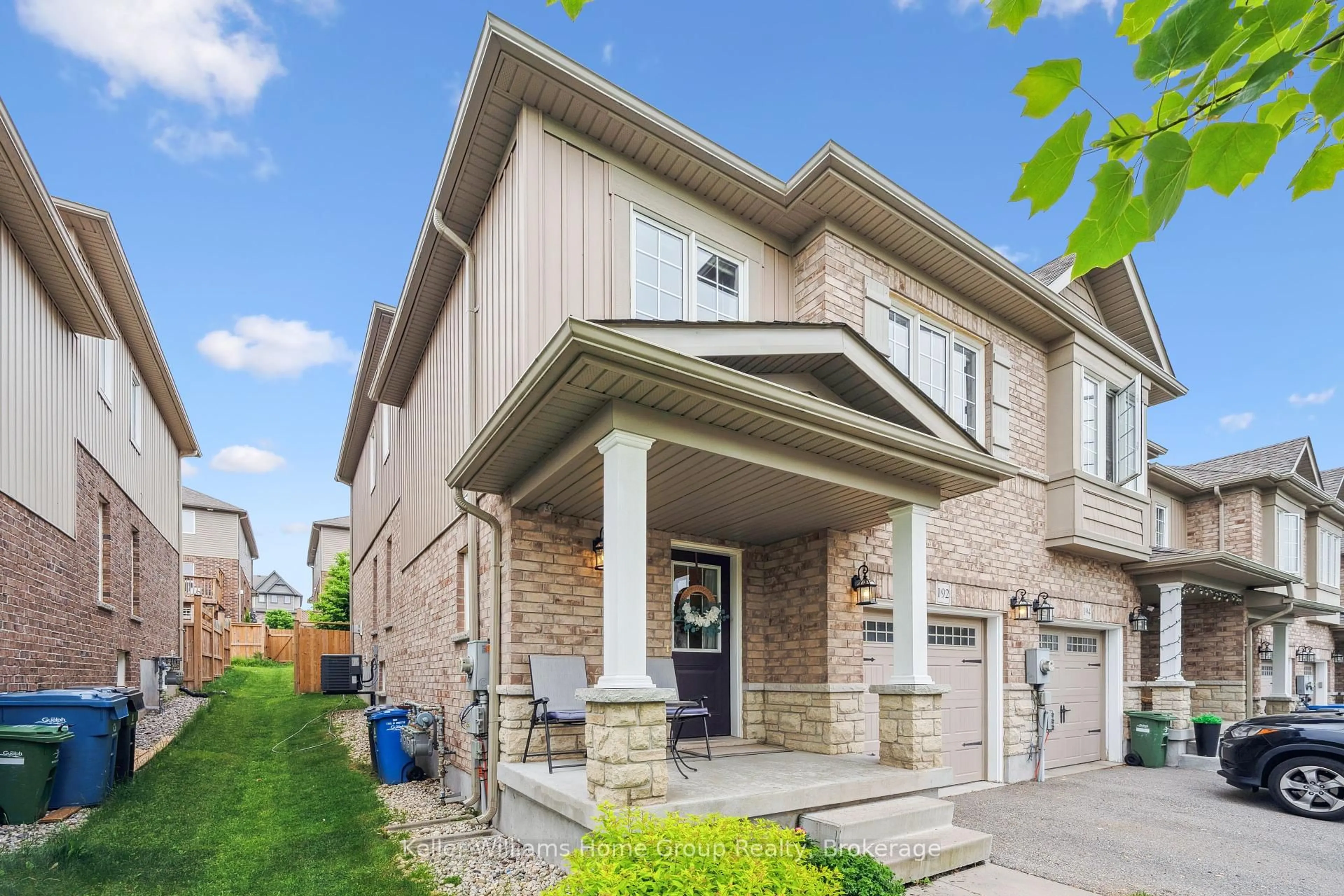 Home with brick exterior material, street for 192 Summit Ridge Dr, Guelph Ontario N1E 0L7