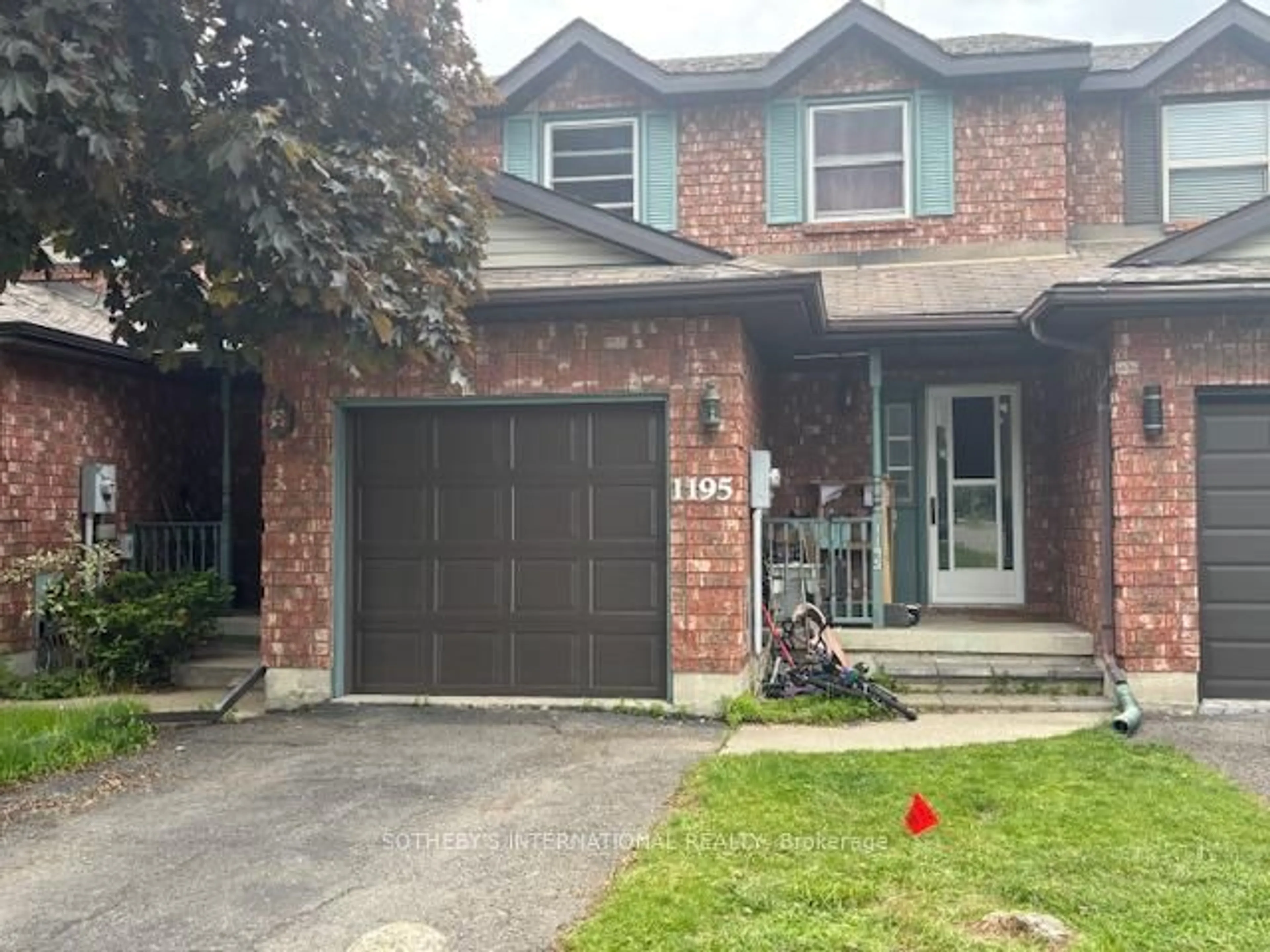 Home with brick exterior material, street for 1195 Cuthbertson Ave, Brockville Ontario K6V 7B1