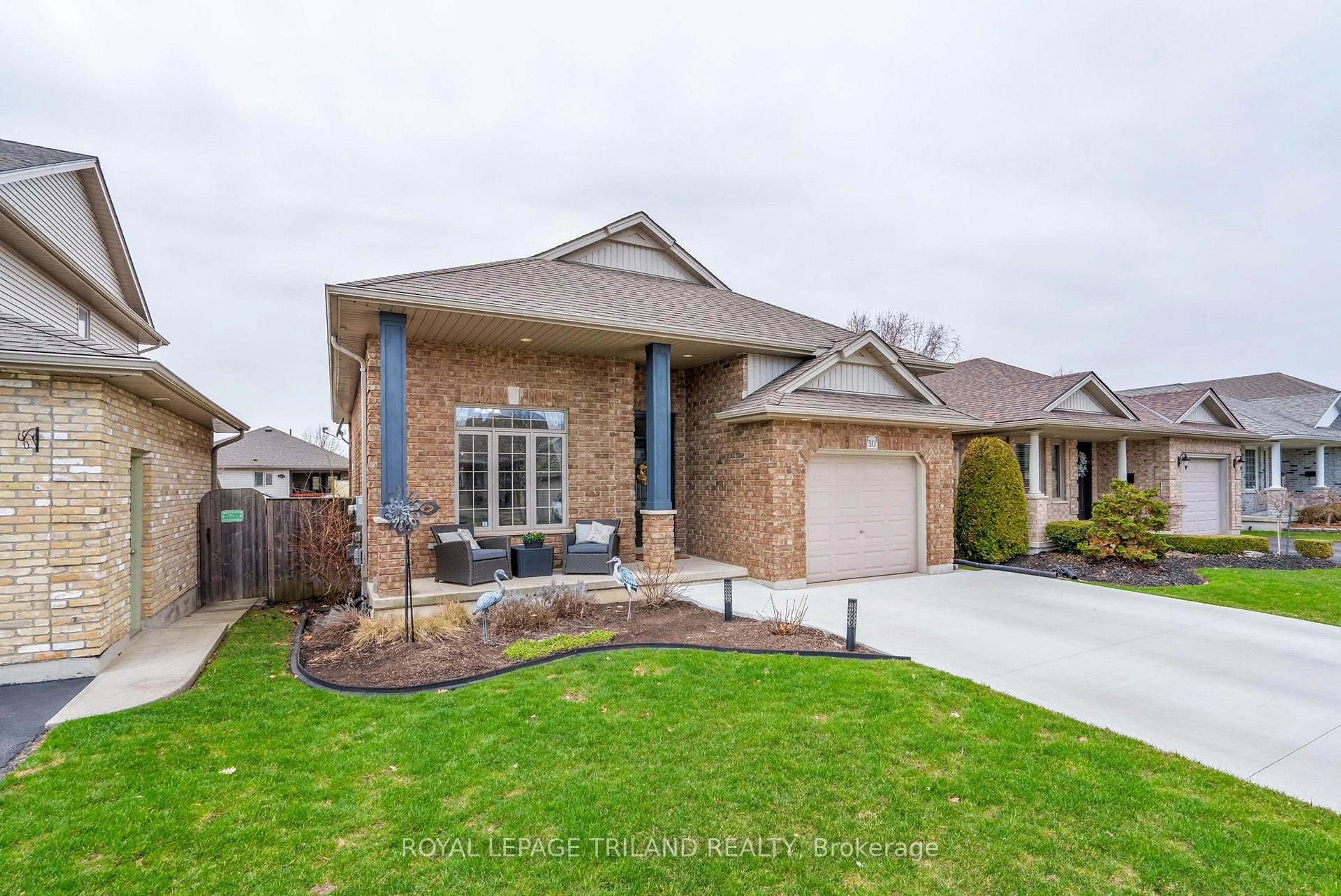 Home with brick exterior material, street for 30 Hagerman Cres, St. Thomas Ontario N5R 6K2