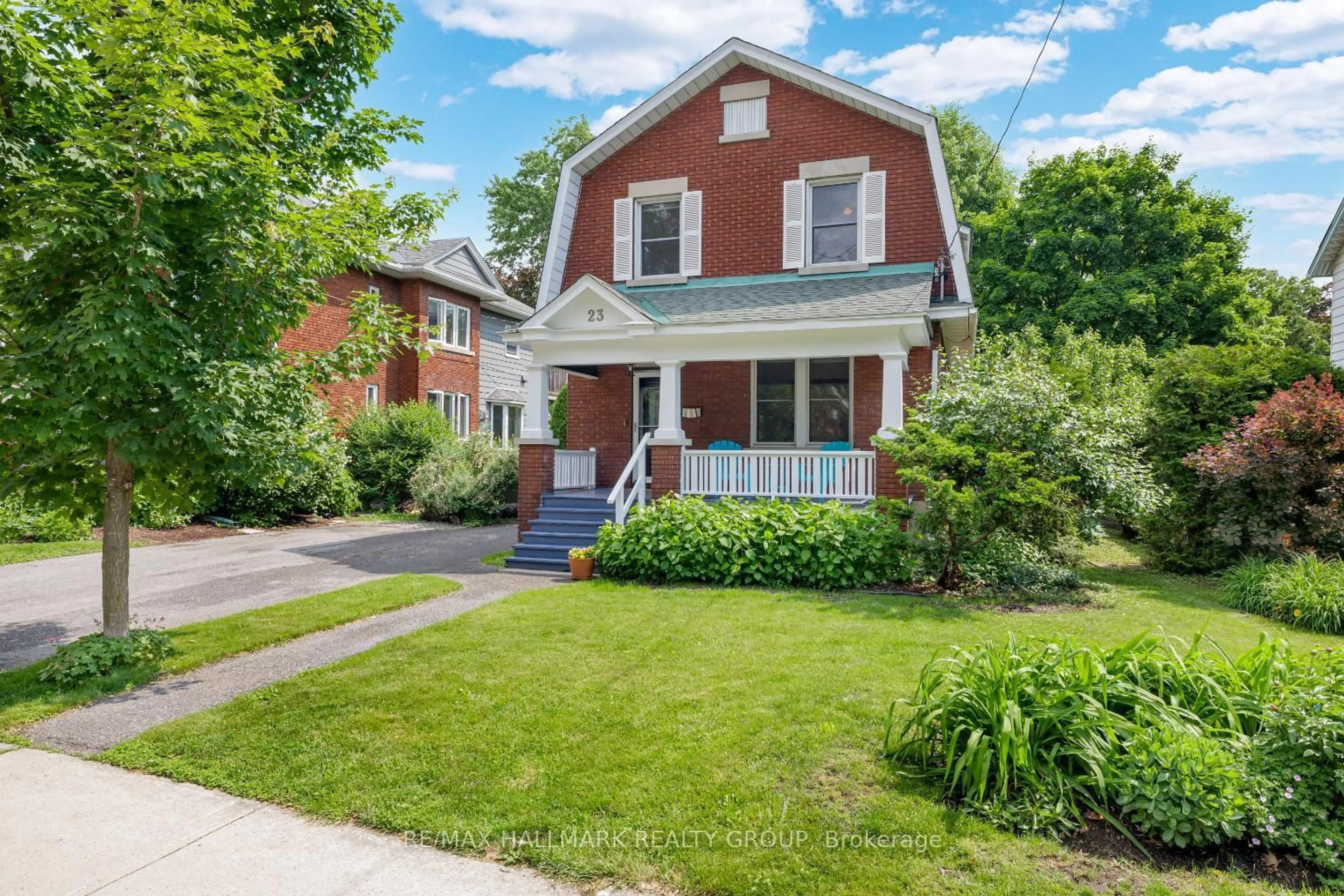 Home with brick exterior material, street for 23 Julian Ave, Ottawa Ontario K1Y 0S6