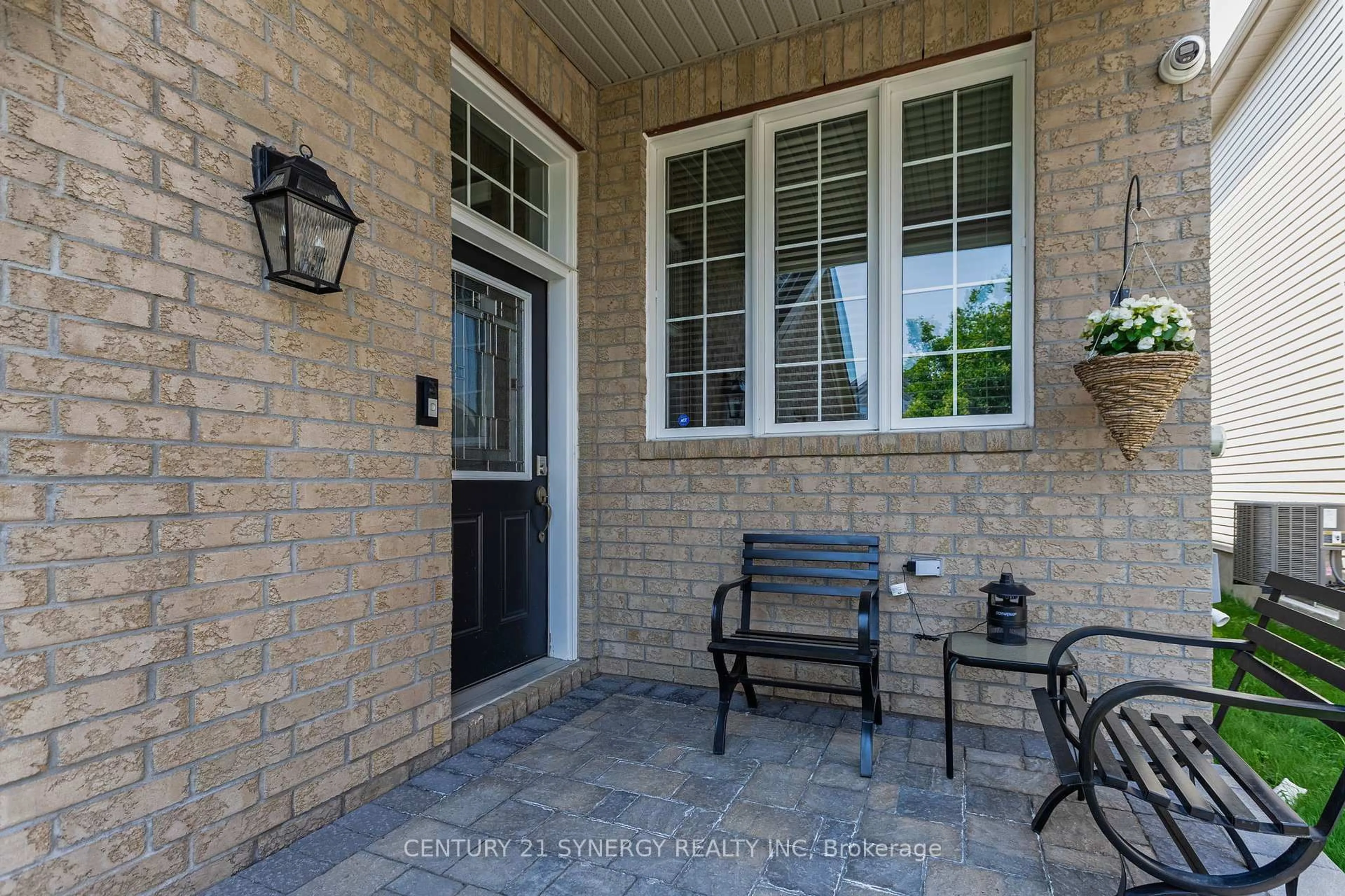 Patio, street for 105 Jolley Cut Way, Ottawa Ontario K1W 0B5