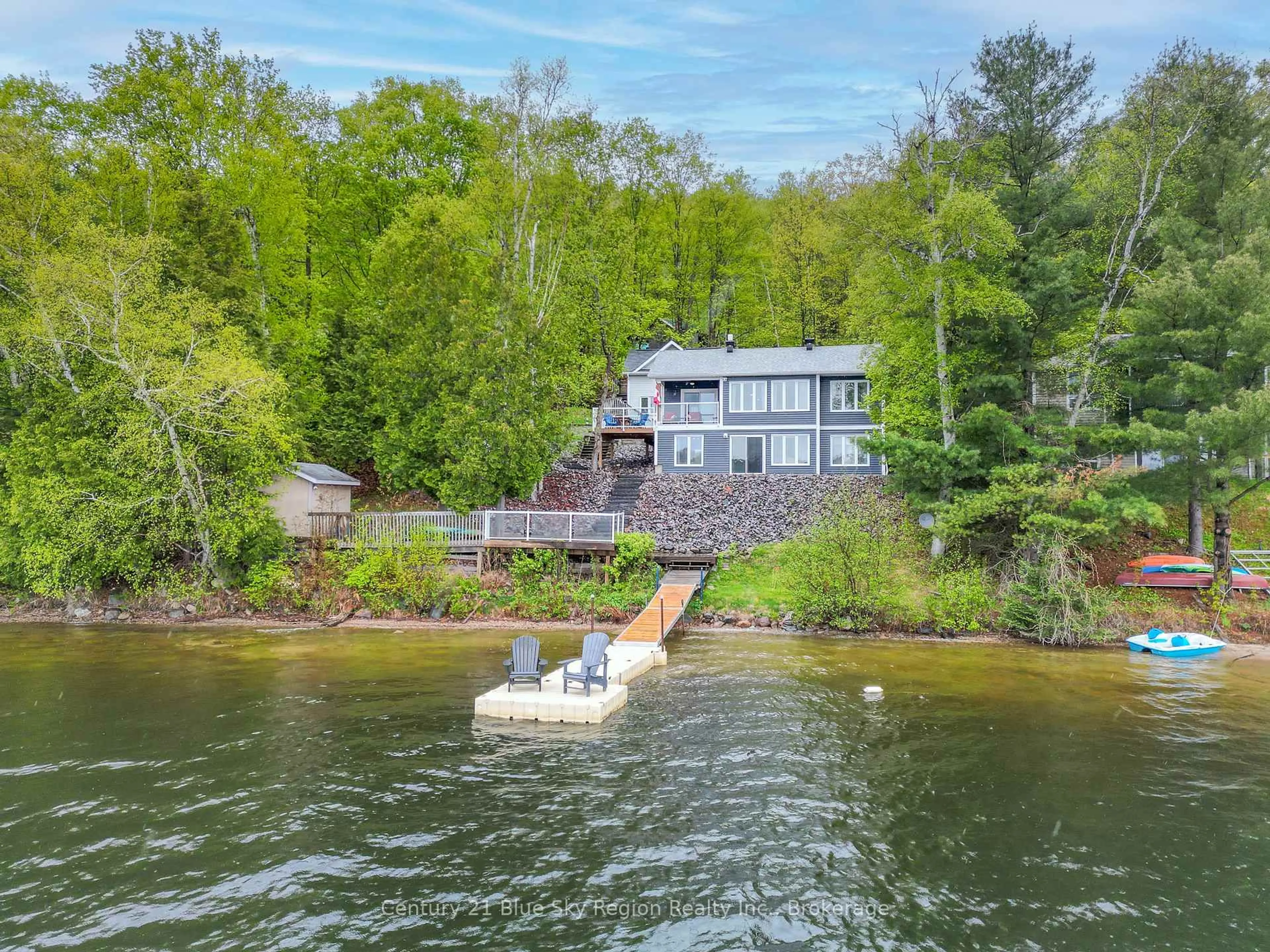 A pic from outside/outdoor area/front of a property/back of a property/a pic from drone, water/lake/river/ocean view for 285 Northshore Rd, North Bay Ontario P1B 8G4